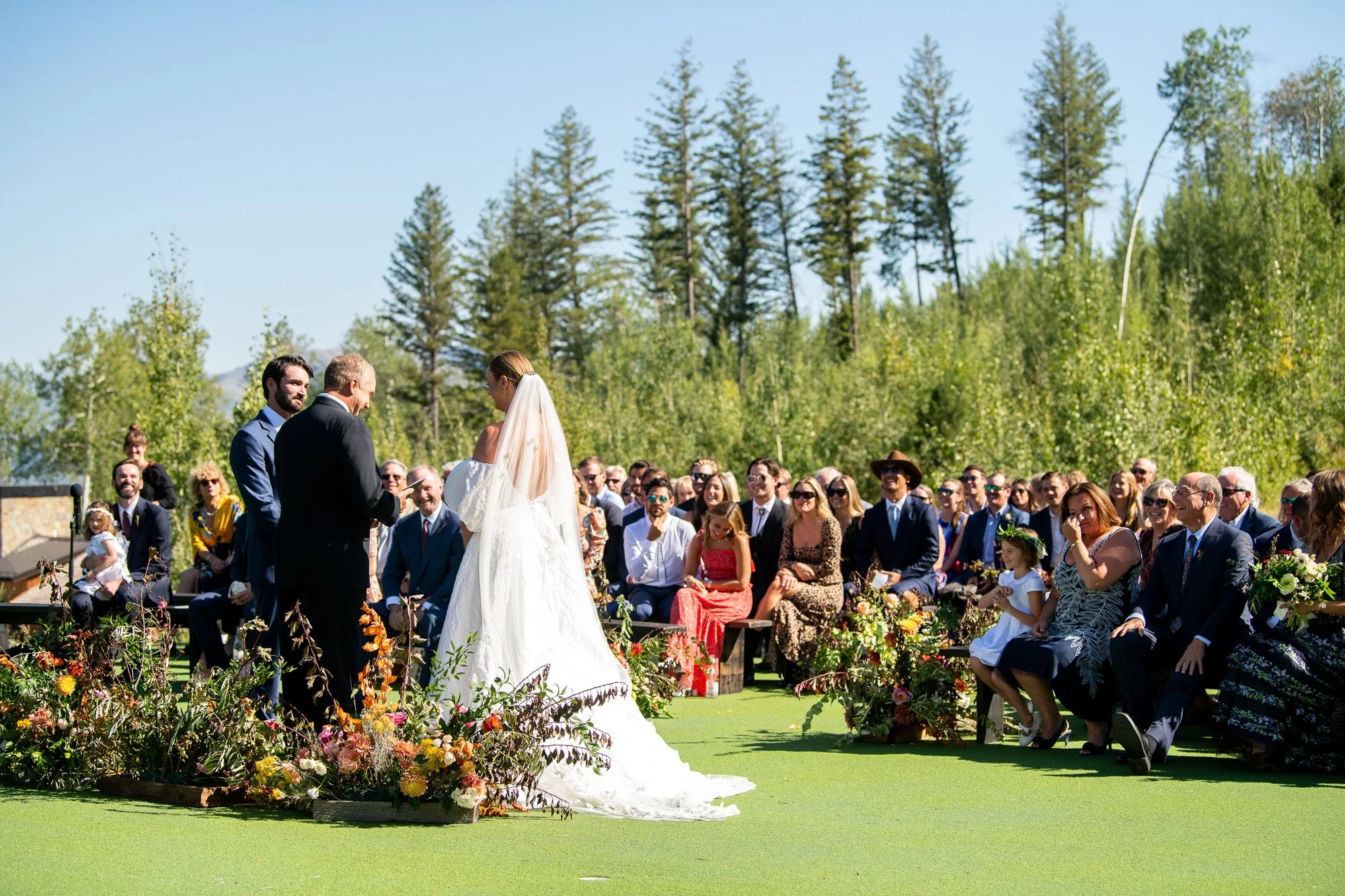 LindleyRust_JacksonHoleWedding-103.jpg