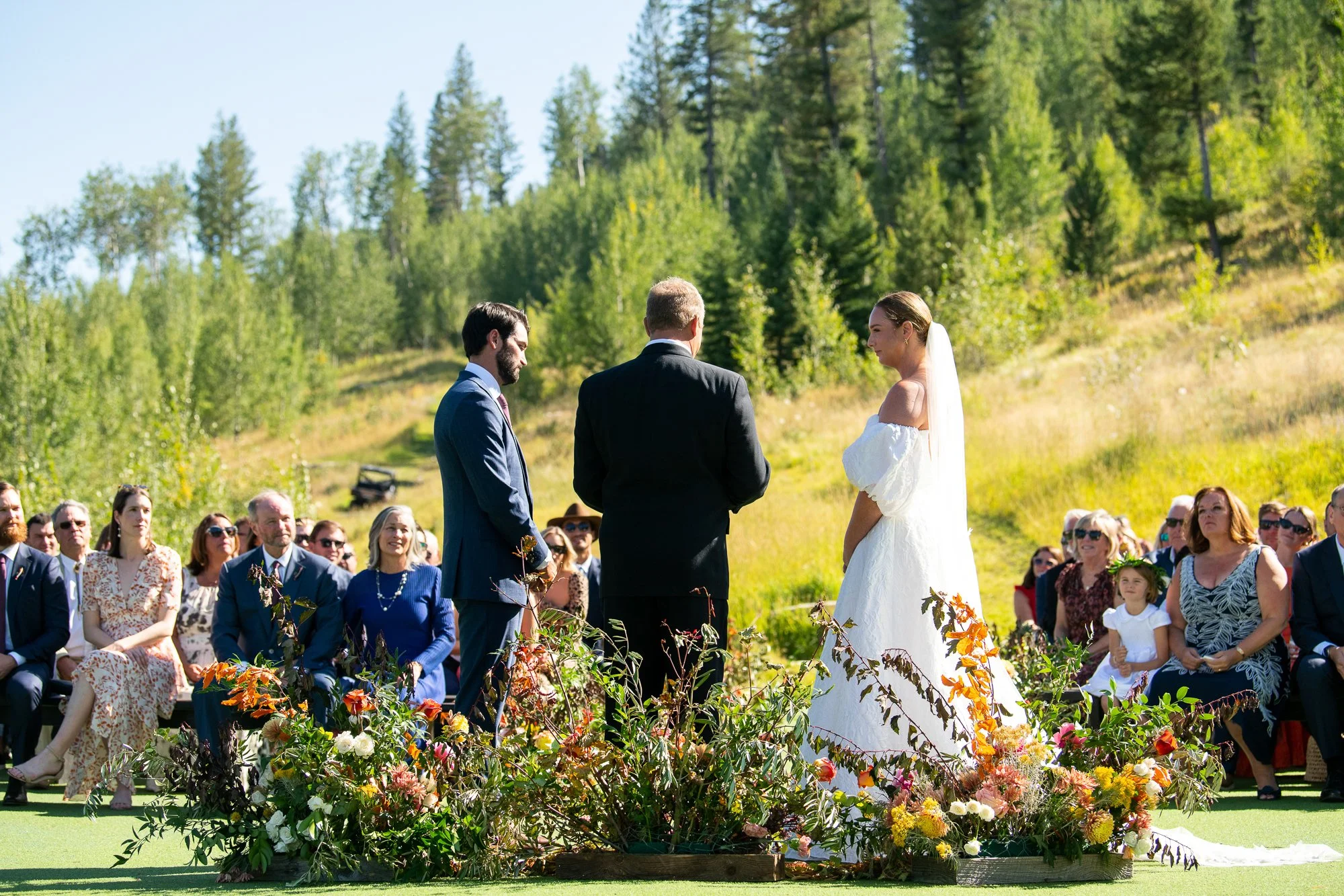 LindleyRust_JacksonHoleWedding-104.jpg