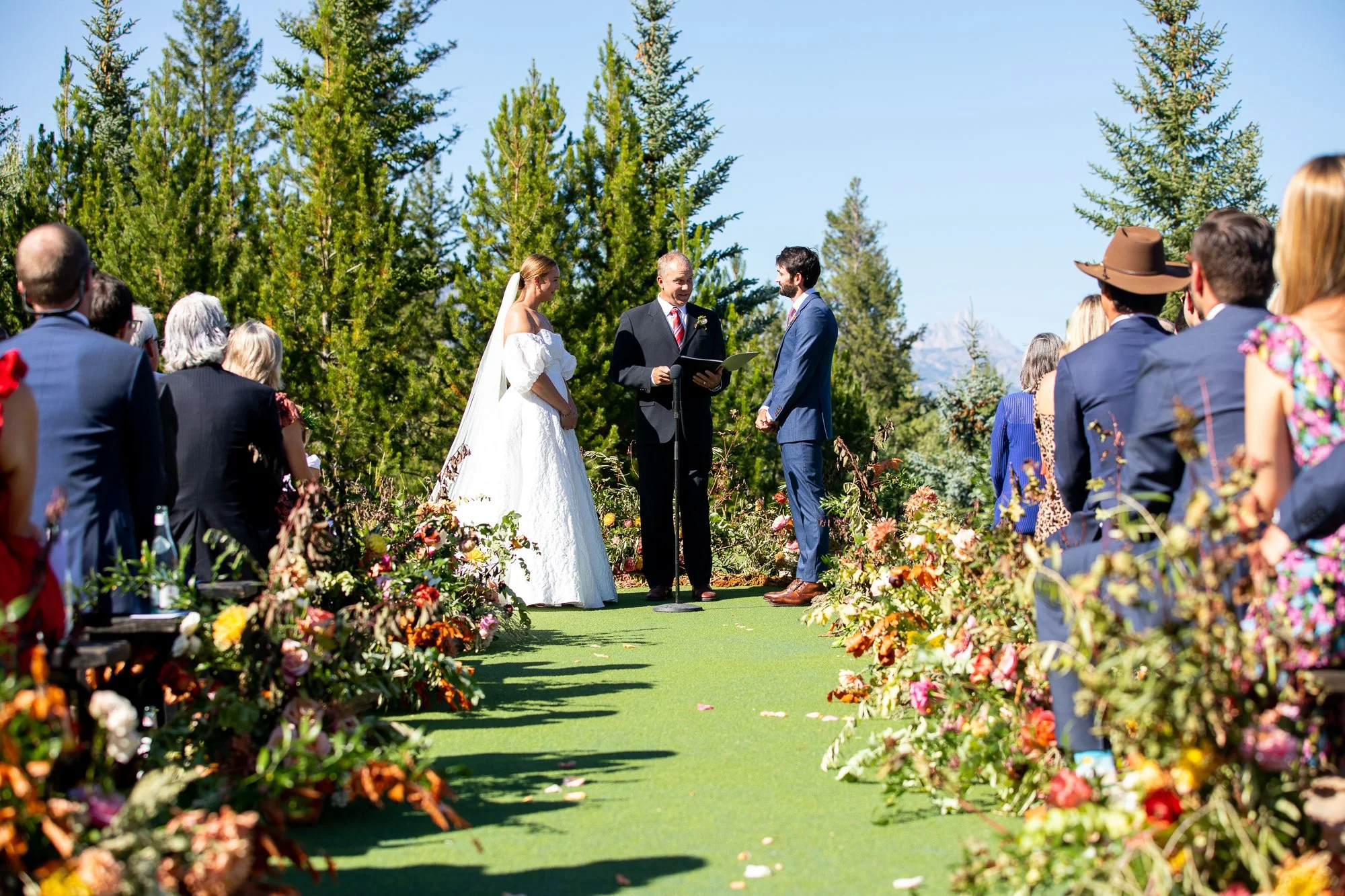 LindleyRust_JacksonHoleWedding-108.jpg