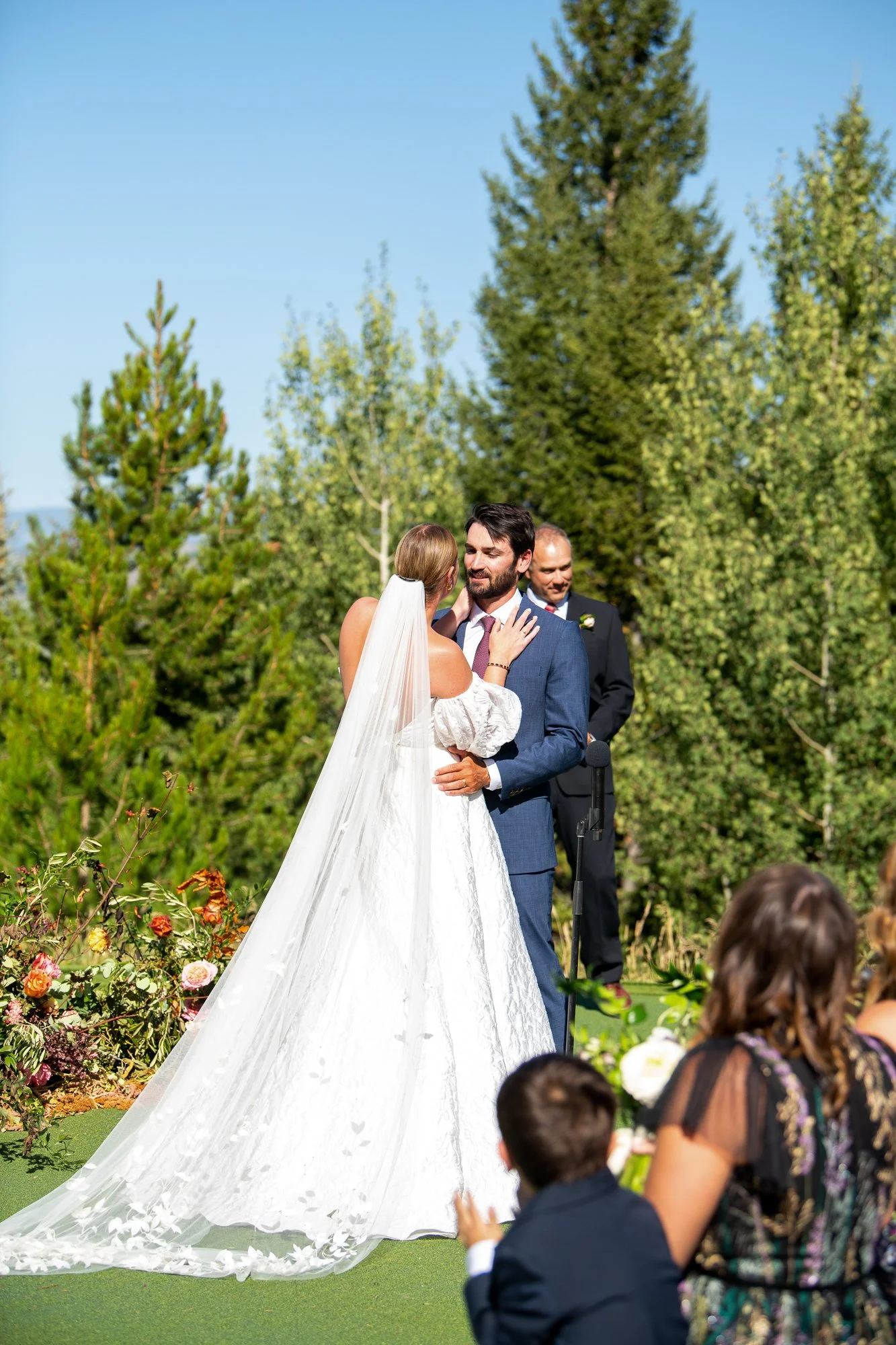 LindleyRust_JacksonHoleWedding-122.jpg
