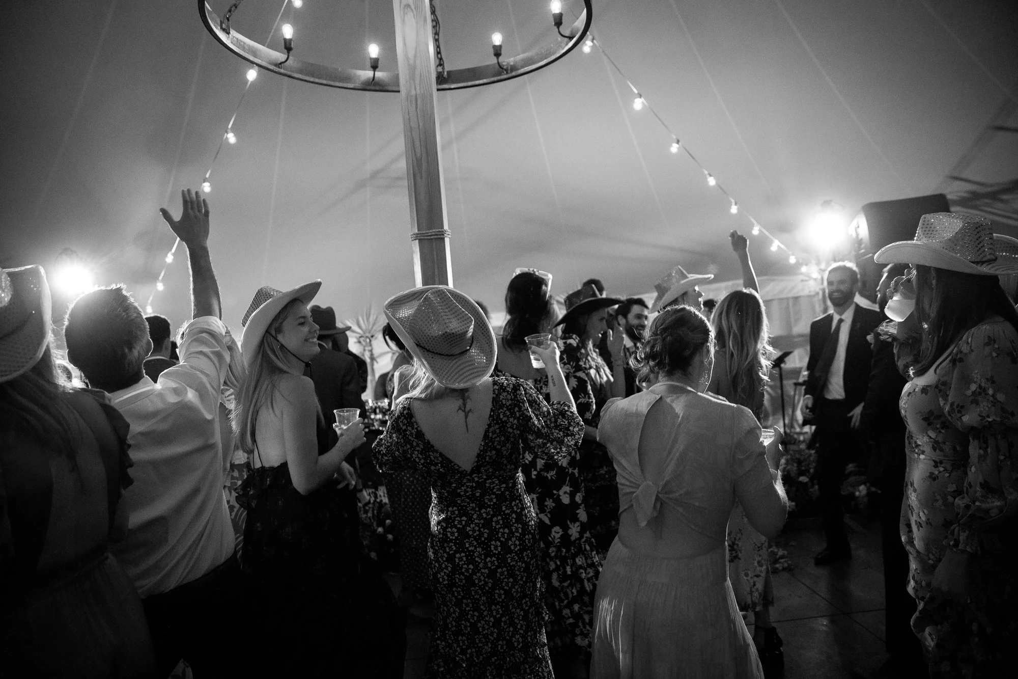 LindleyRust_JacksonHoleWedding-216.jpg