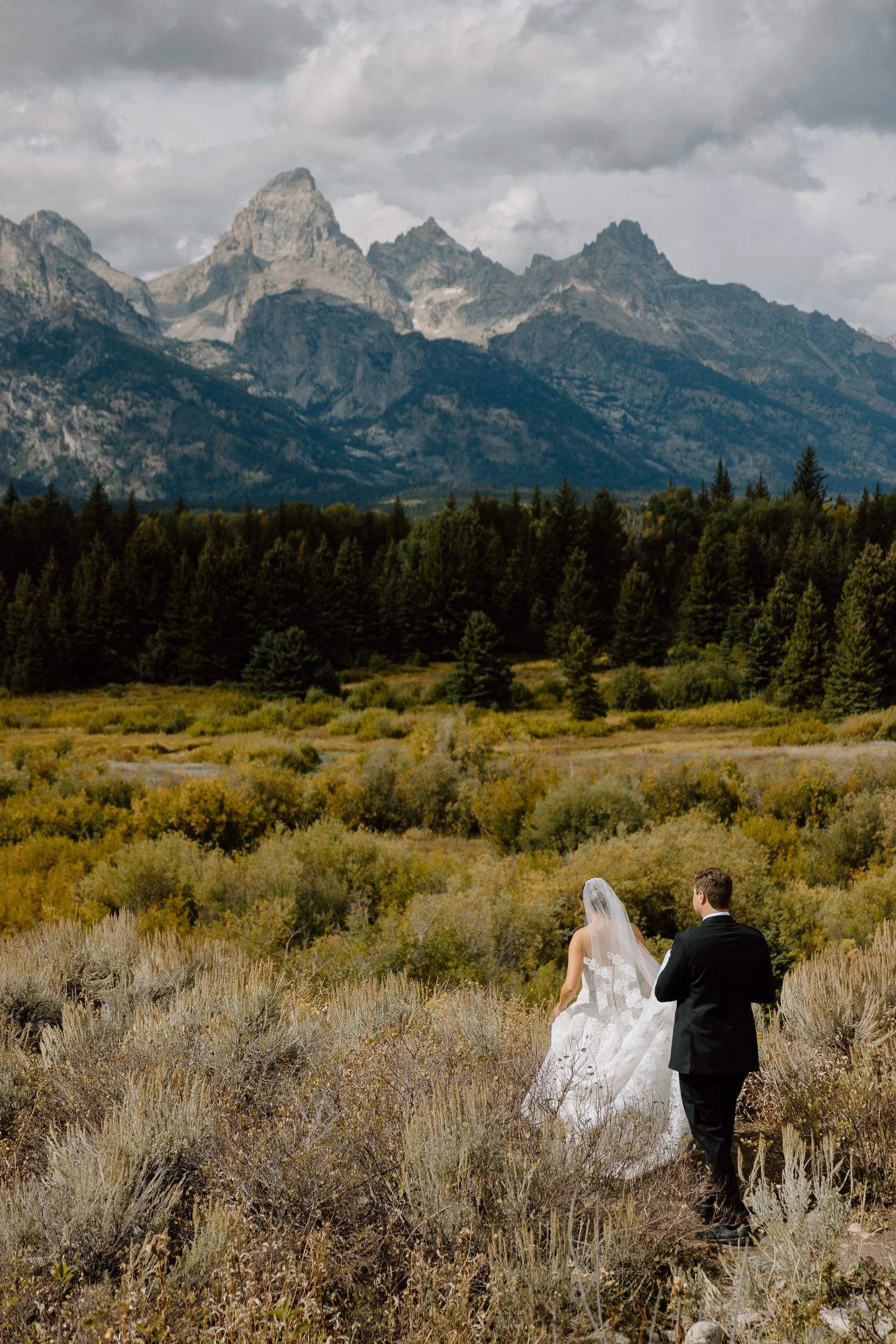 WeddingPhotographyJacksonHole-234.jpg