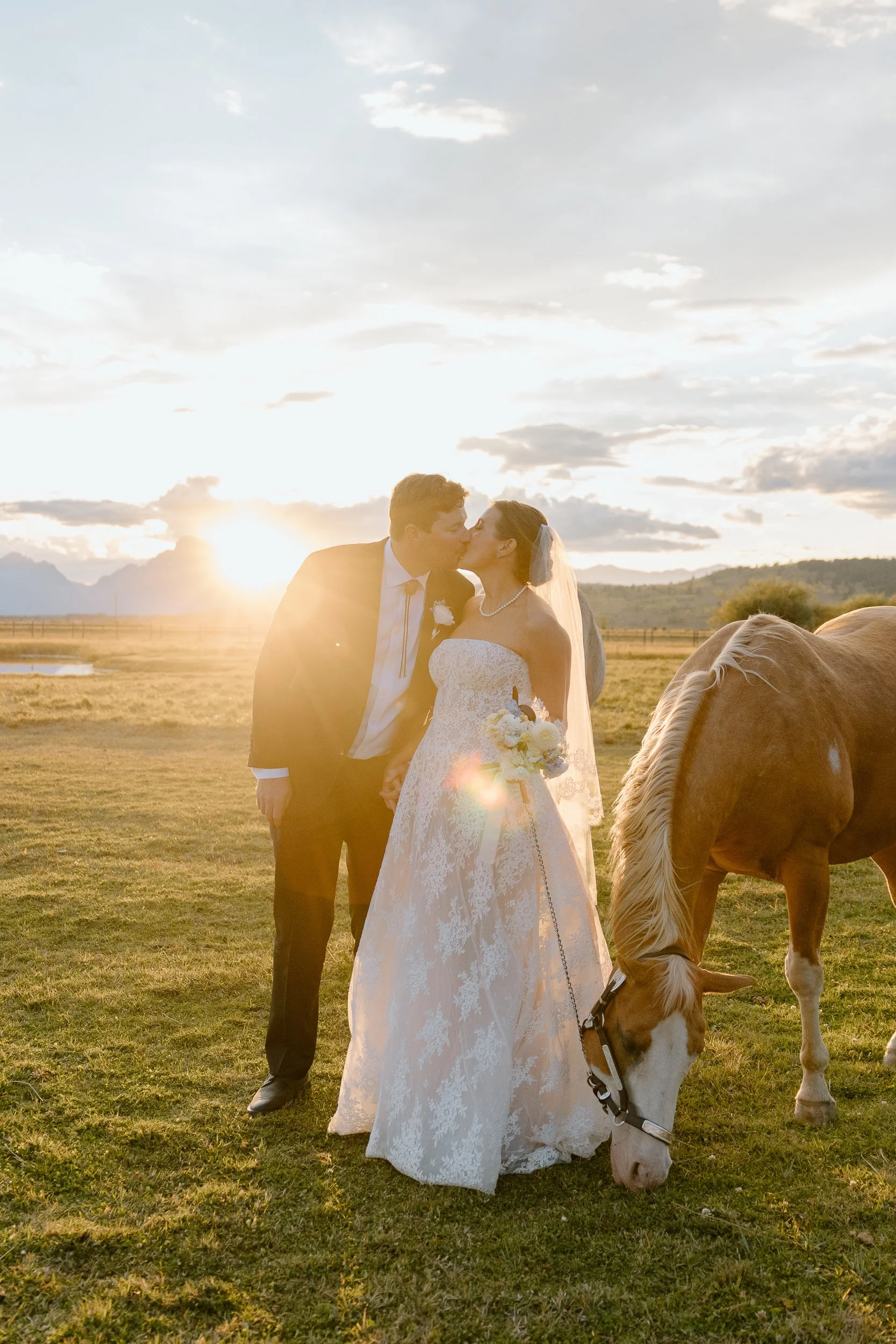WeddingPhotographyJacksonHole-280.jpg