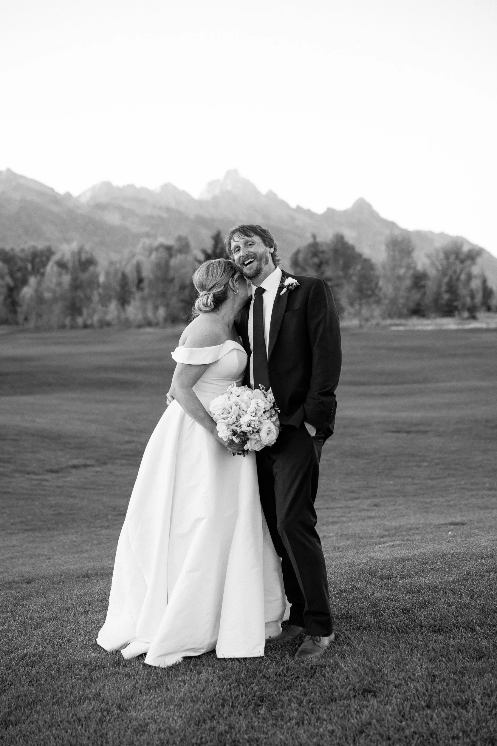 WeddingPhotographyJacksonHole-134.jpg