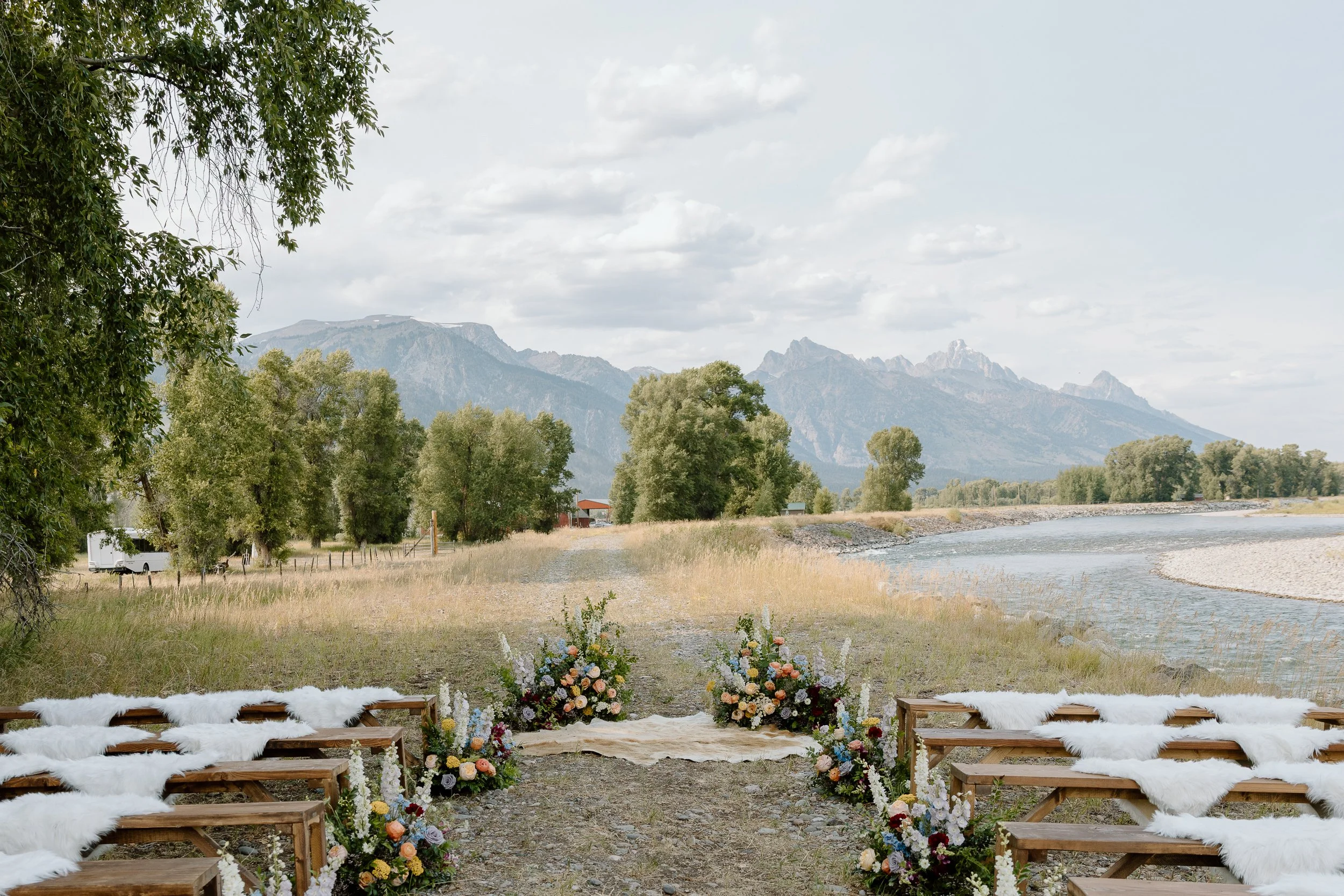 WeddingPhotographyJacksonHole-172.jpg