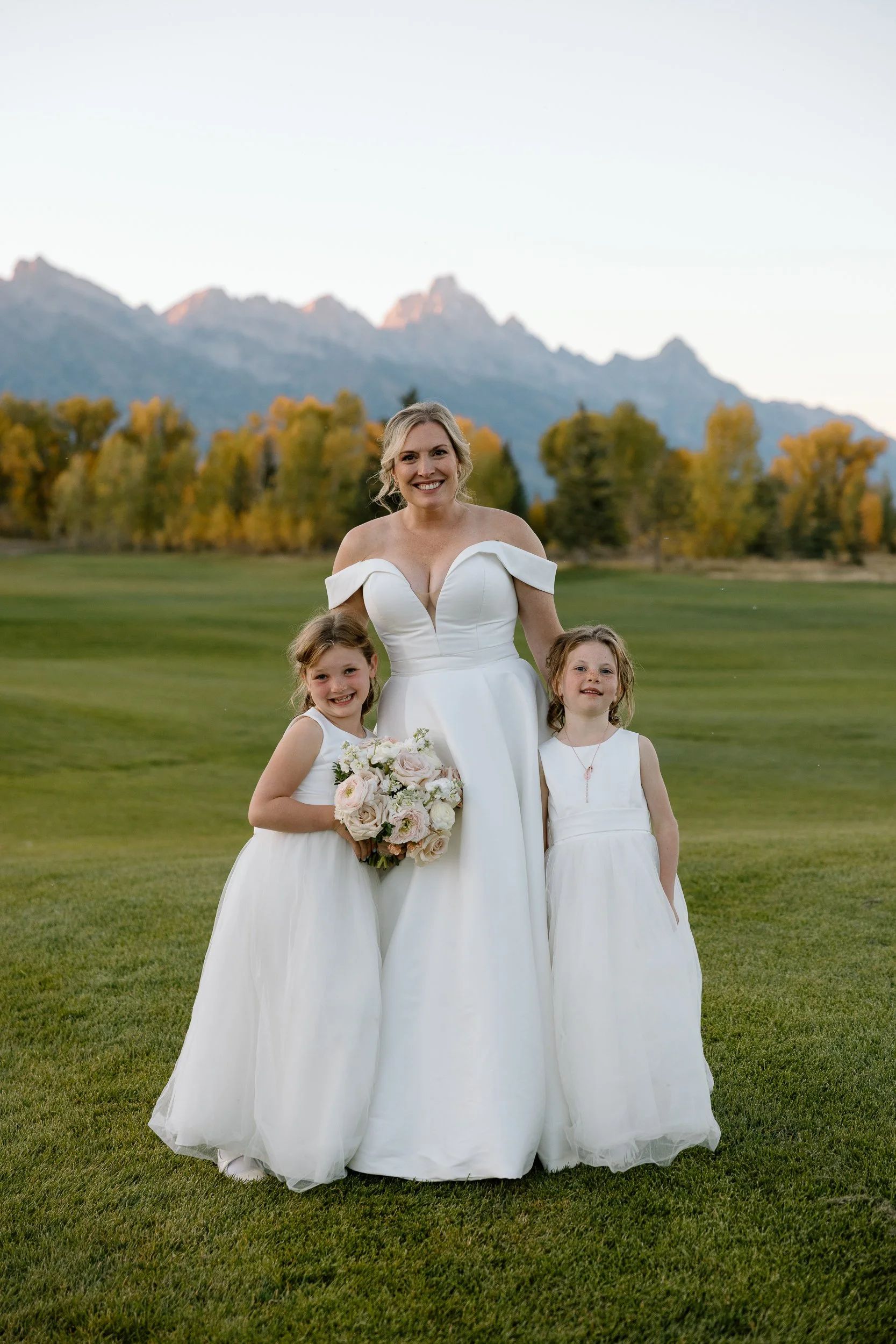 WeddingPhotographyJacksonHole-138.jpg