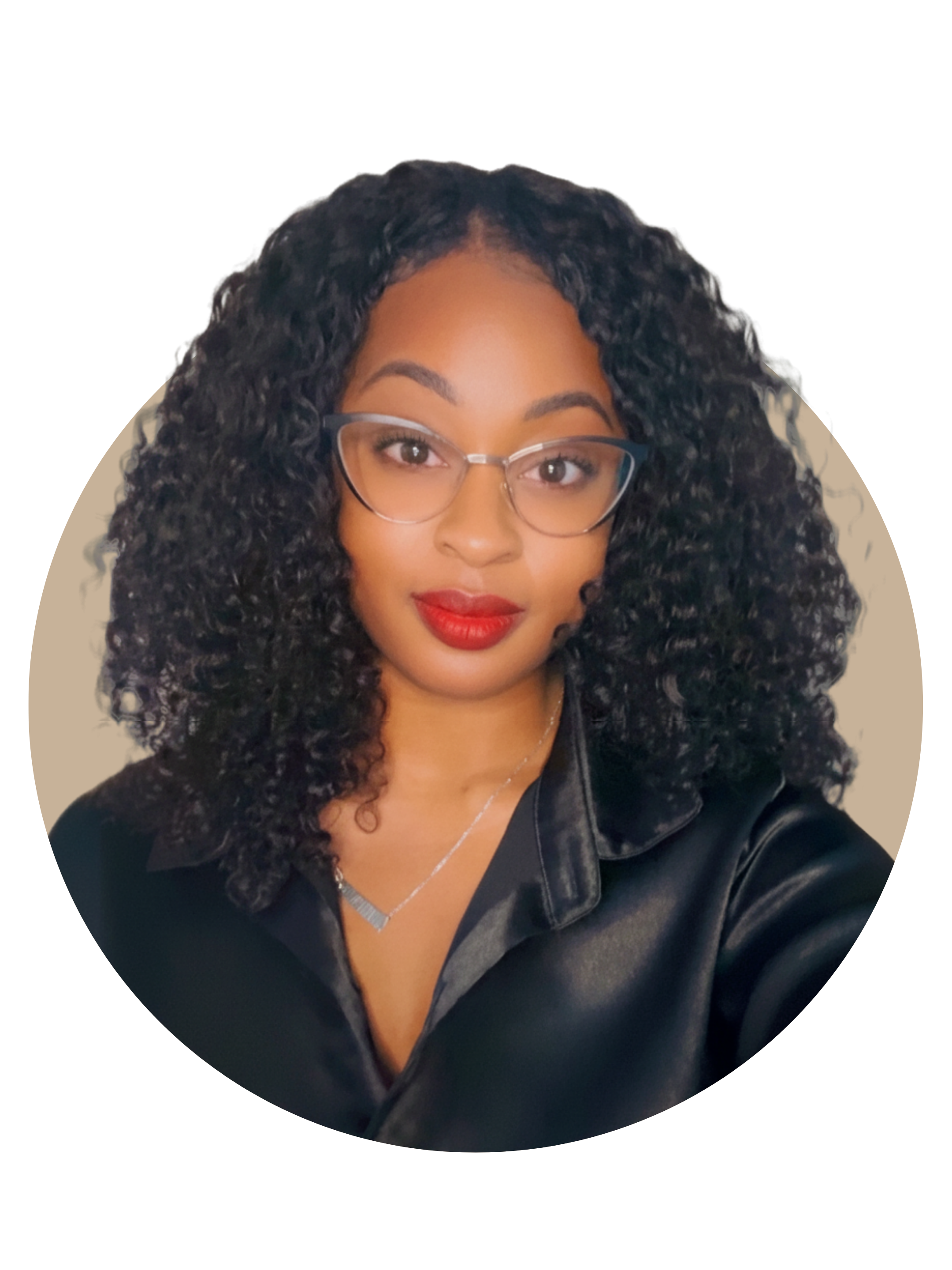 cimone holt.png