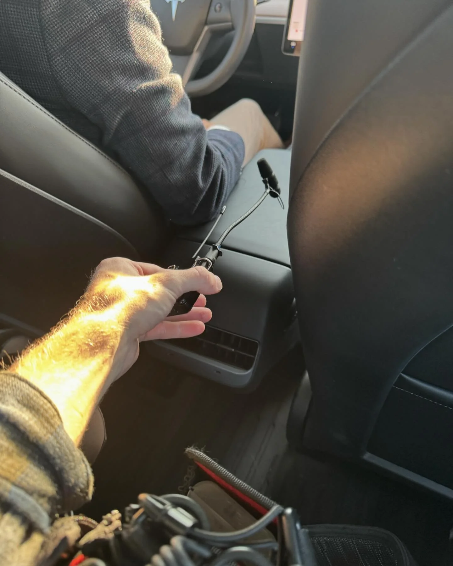 Had a lovely time doing a shoot for Google yesterday, got to use some @dpa_microphones 4099s into my @wisycom MTP61s and had a breeze of a time picking up some car B- Roll. When the gear is great, the job is easier.