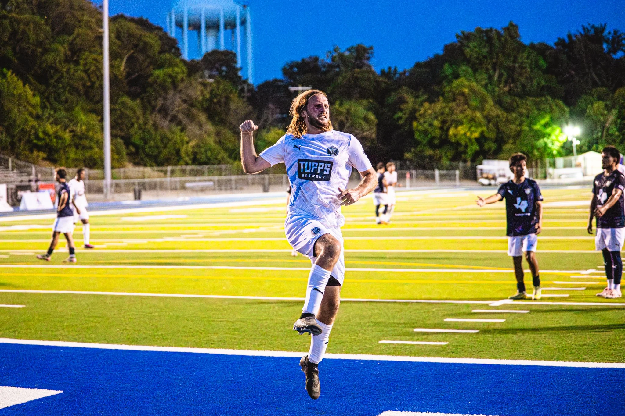 Fort Worth Vaqueros 1-3 McKinney Chupacabras
