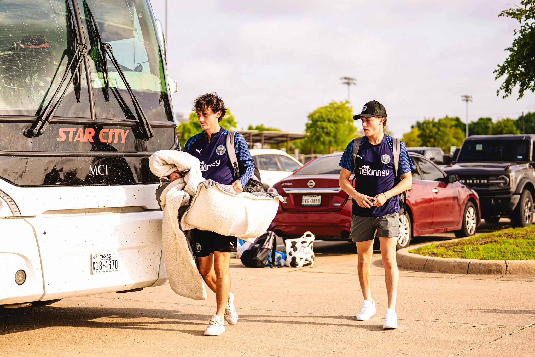Bus - Tristan P-103.jpg