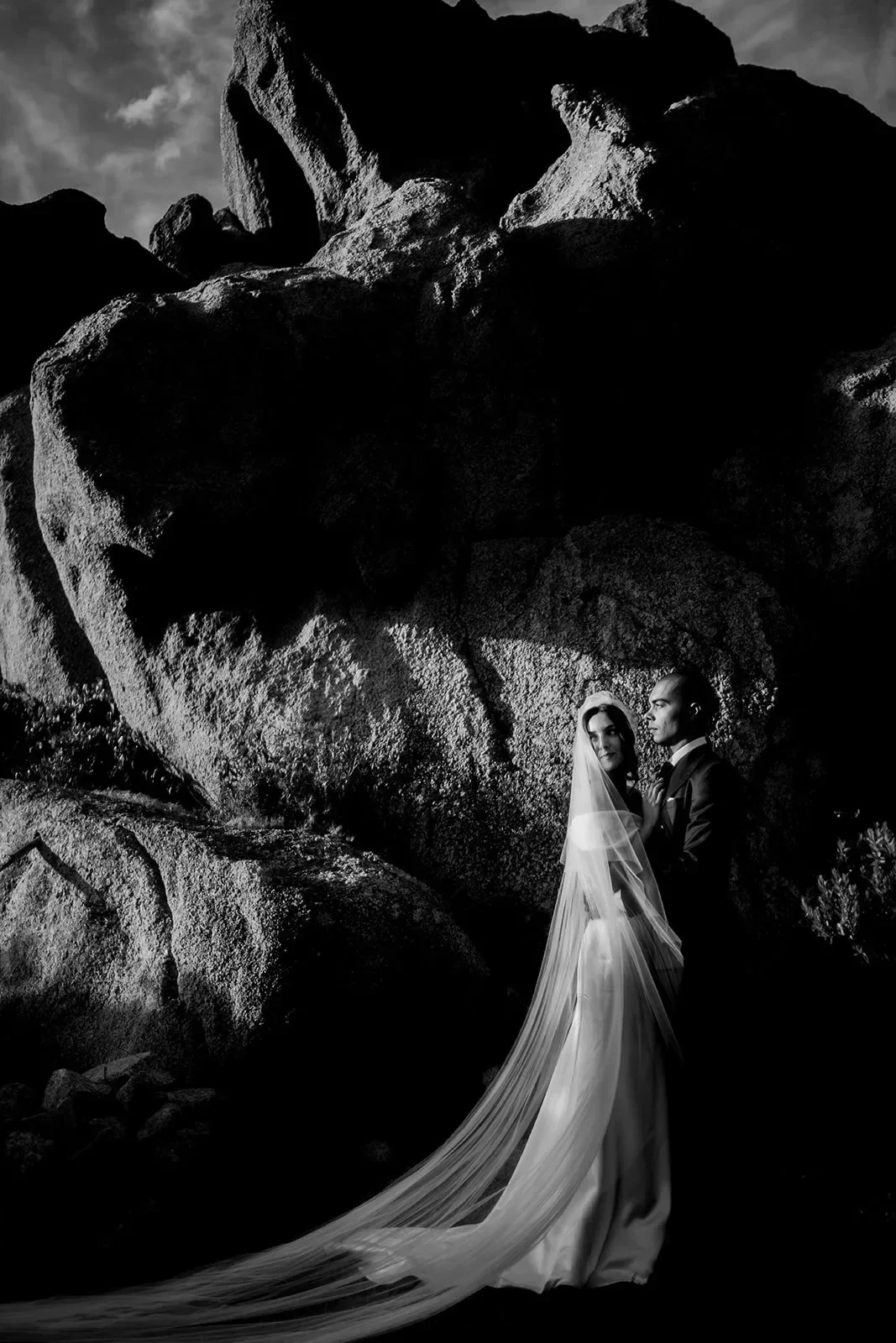 the-wild-strawberry-wedding40-websize.webp