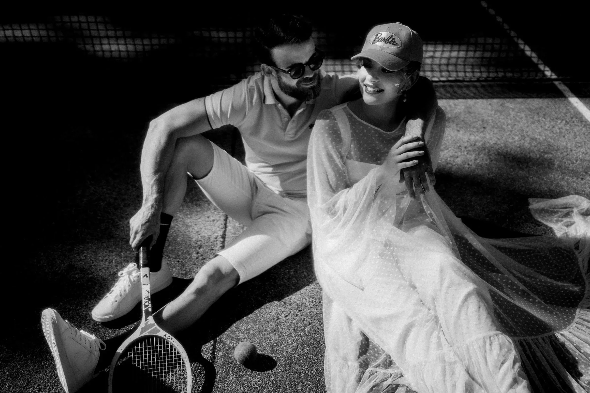 editorial-barbie-scene-originale-cote-azur-photographe-mariage-photographe-mariage-film-mariage-the-wild-strawberry.webp