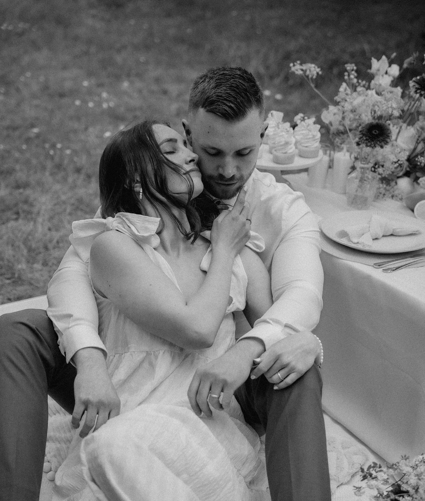 N &amp; L | Datetime

Kozept und Planung: @agneszumzum_weddingphotography 
Modelcouple: @neleundleif

#hochzeit#hochzeit2024#hochzeit2024planen#brautpaar#brautpaarshooting#brautpaarbilder#hochzeitsbilder#hochzeitsfoto#hochzeitsfotos#hochzeitsfotograf