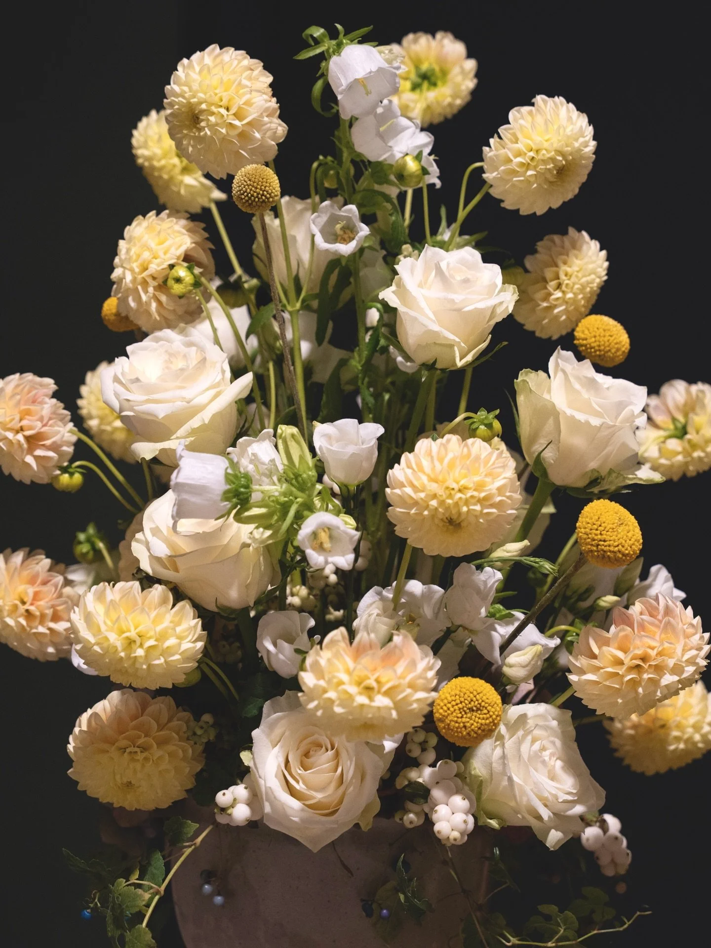 Oktober 2025 - Hochzeitsmesse in Kiel 💍💕
Letztes Jahr waren wir @krohn.hochzeitsfotografie &amp;  @krohn.floristik auf einer Hochzeitsmesse und haben so viele tolle Paare kennengelernt und freuen uns riesig einiger dieser Paare dieses Jahr mit Flor