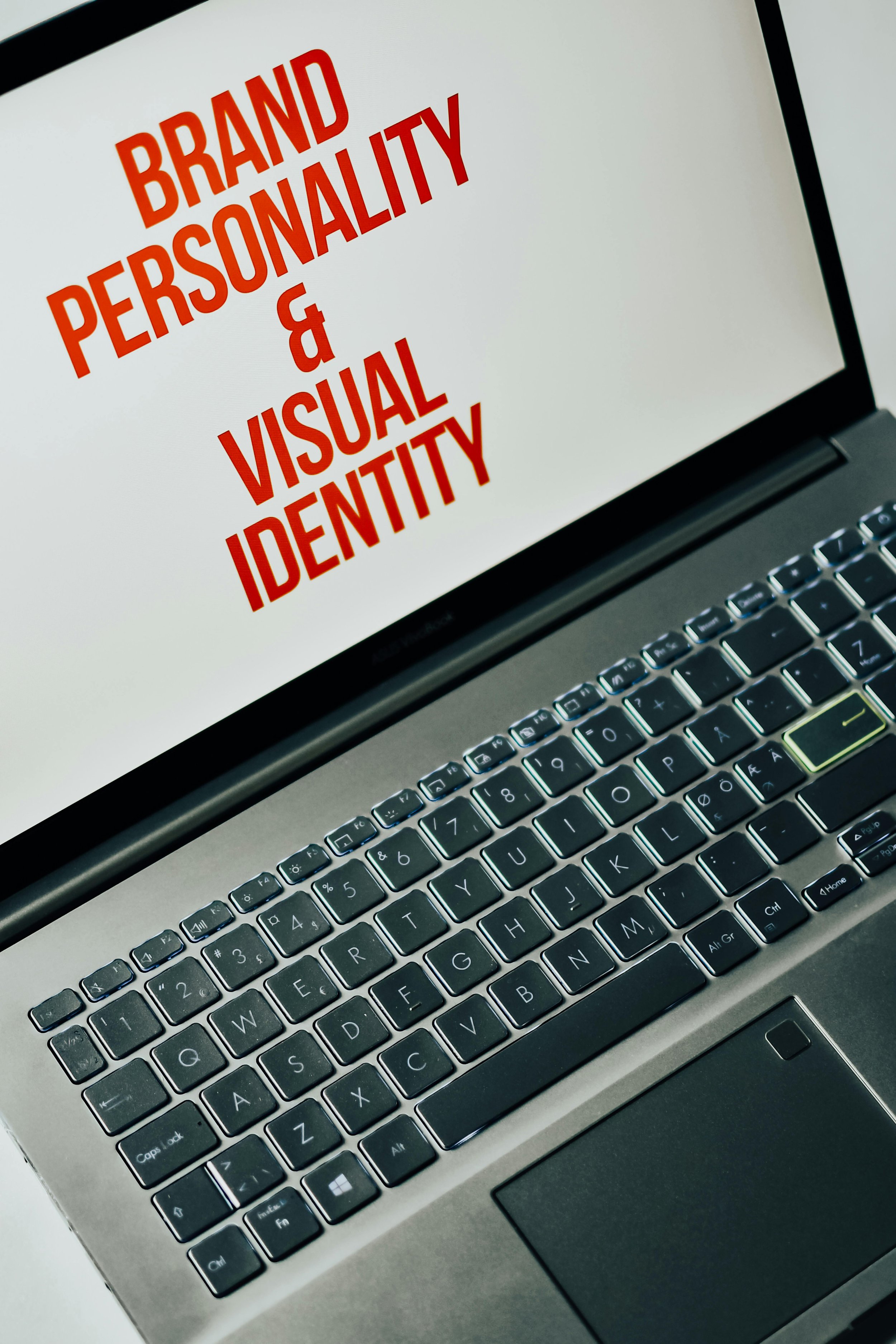 WHAT IS BRANDING AND WHY IT’S CRUCIAL FOR SMALL BUSINESSES LOOKING TO EXPAND IN 2025?