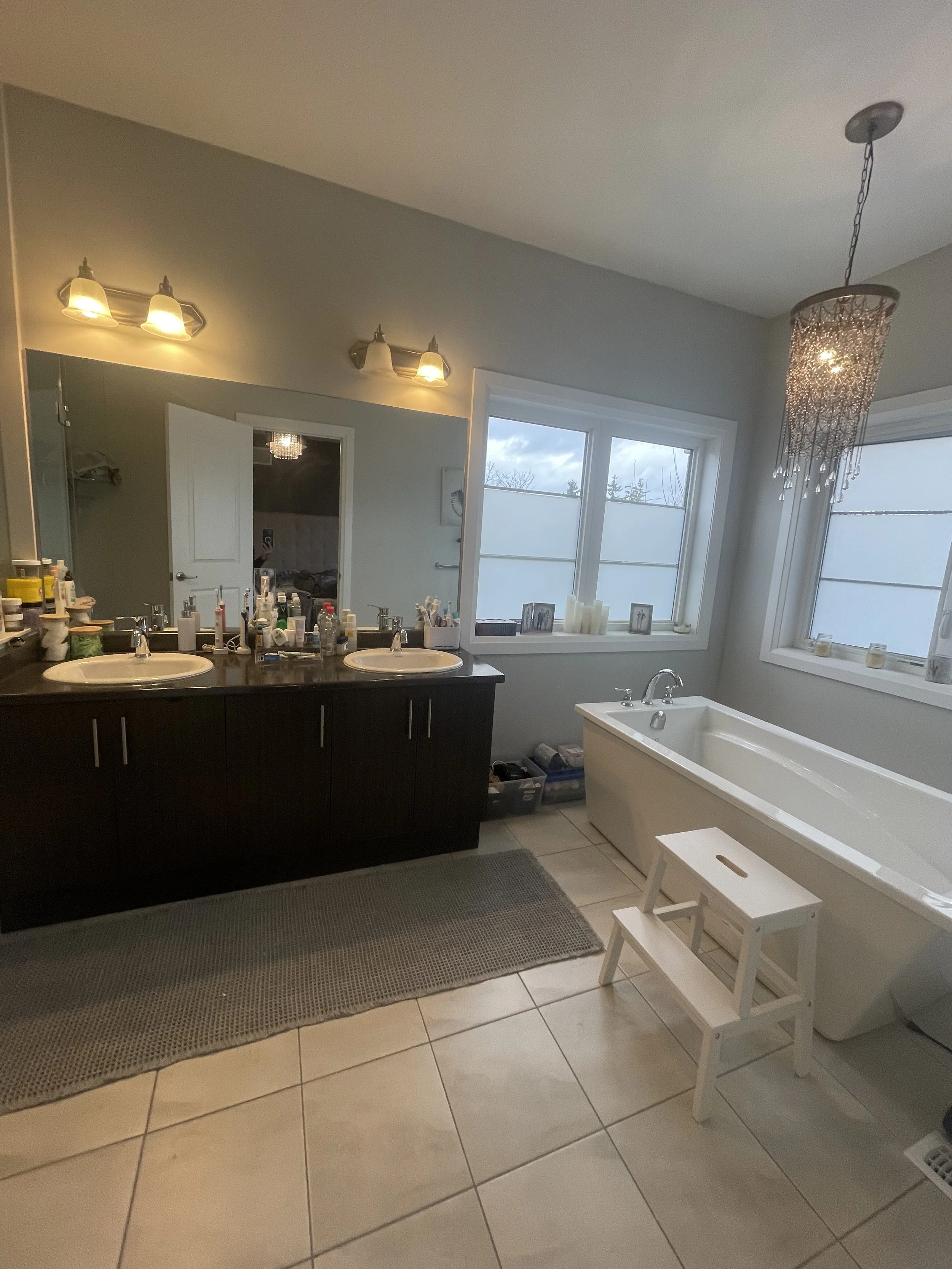 Before and after Washroom organizing 