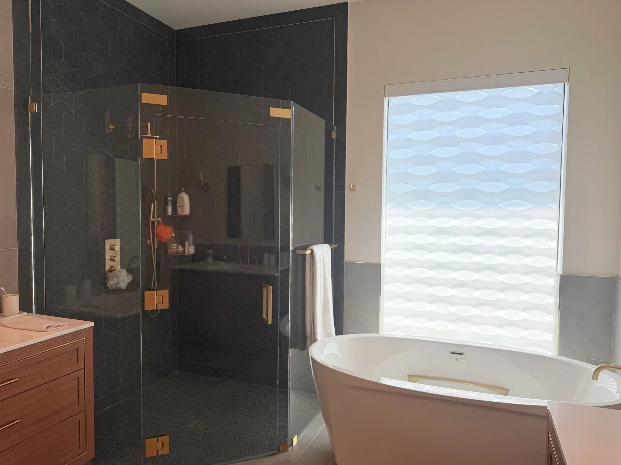 Hunter Douglas Powerview Geometric Banded Shades in Palm Desert