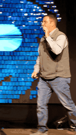 Skid moonwalk_compressed.gif