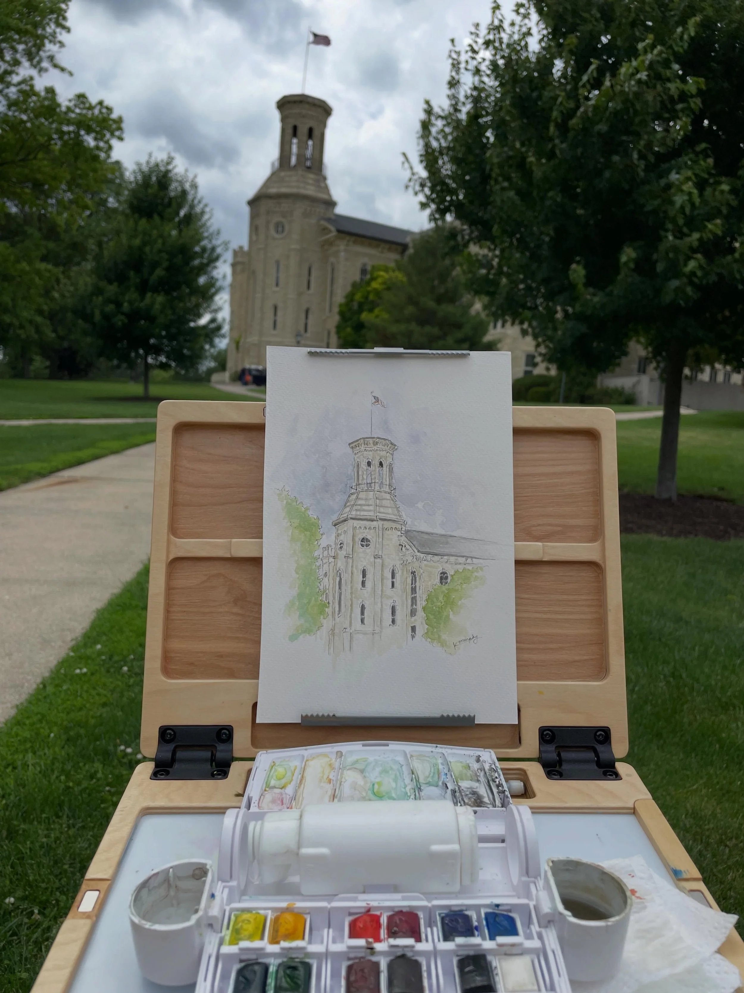 Attending a conference that just so happens to be held on the campus of my alma mater @wheatoncollegeil Of course I brought my watercolors along for a quick painting. ❤️

#watercolor #travelsketch #teachers #summer
