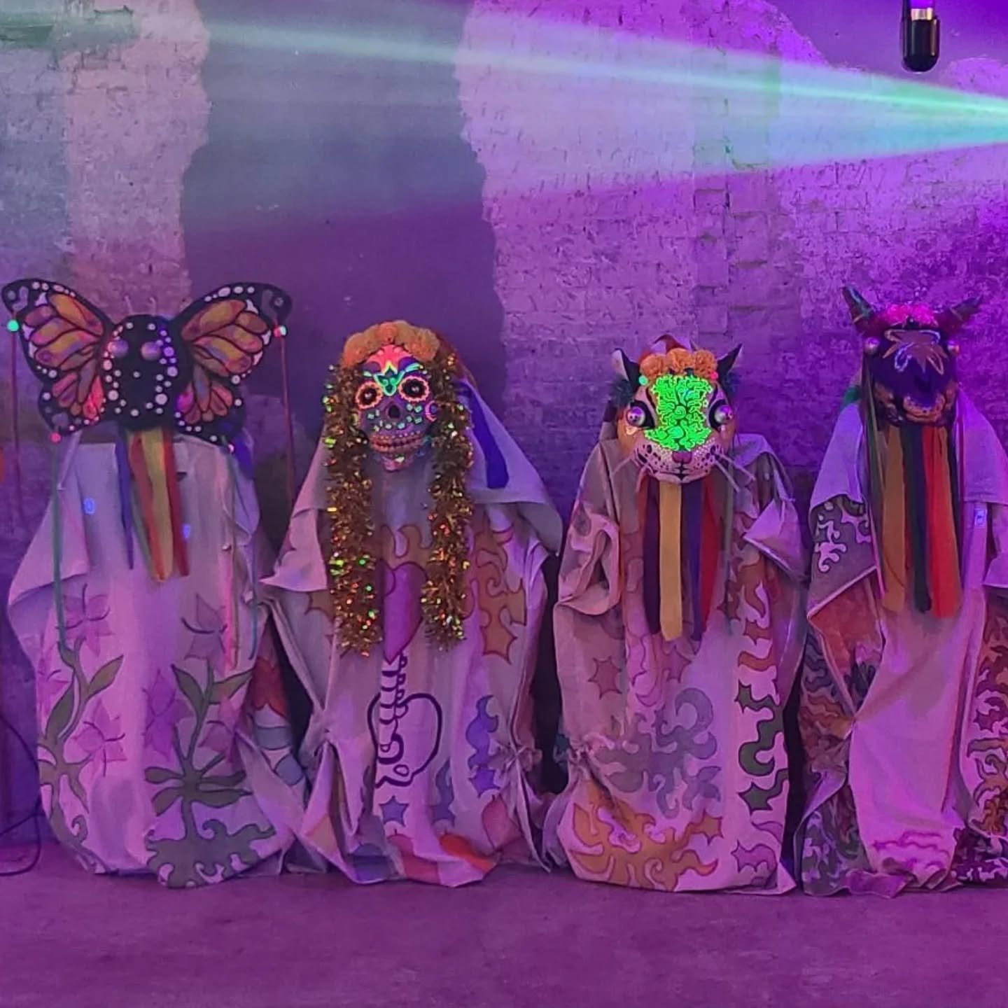 Our annual Dia de los Muertos event served to honor migrant lives and to provide a communal space for remembrance and healing. This year's event brought together artist collaborators who created masks and costumes of alebrijes to be used in a ceremon