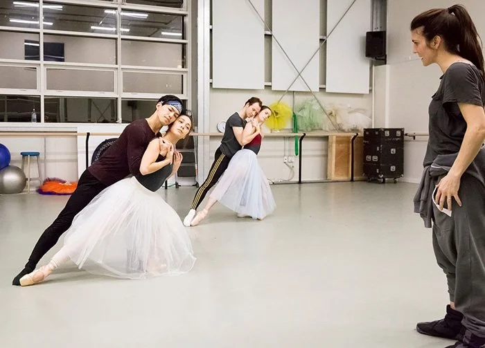 Nadia Yanowsky in rehearsal with RNZB dancers for her work in RNZB RAW.