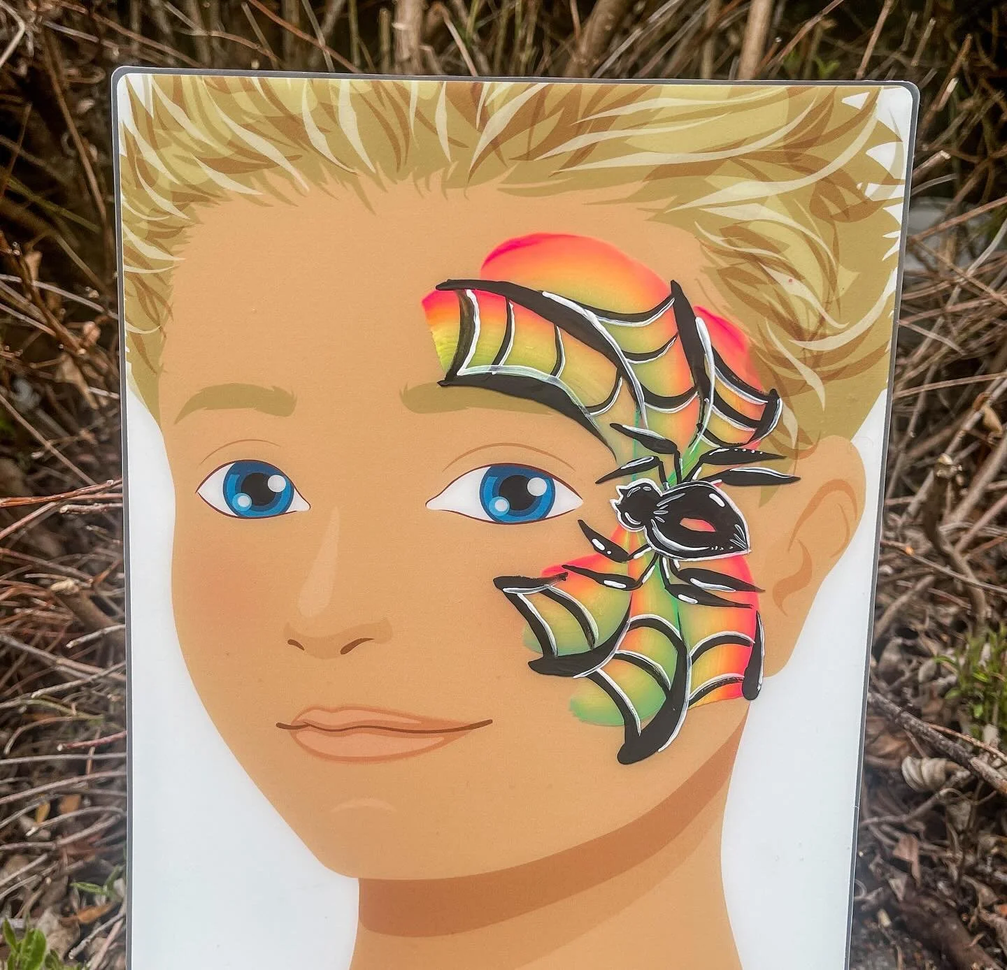 A super fun and colourful spider design for my practice today

#facepainting #facepaintingpractice #facepaintingkids #spiderfacepaint #spookyfacepaint #facepaintdesigns #facepaintingfun #rainbowspider