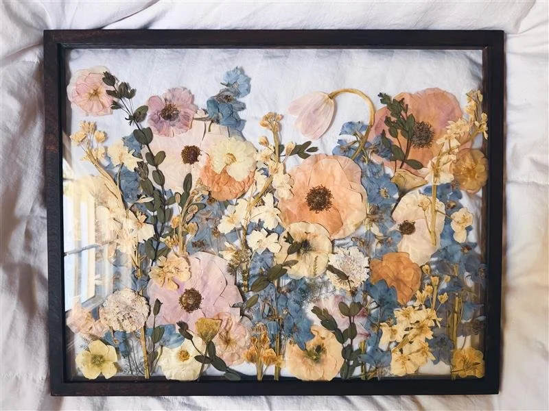 16x20 Fully Pressed Frame (Most Popular)