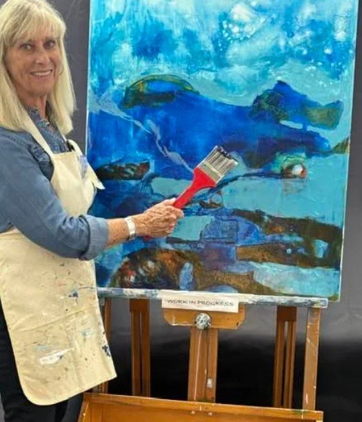 Collage & Creativity with Artist Robin Johnson</span>