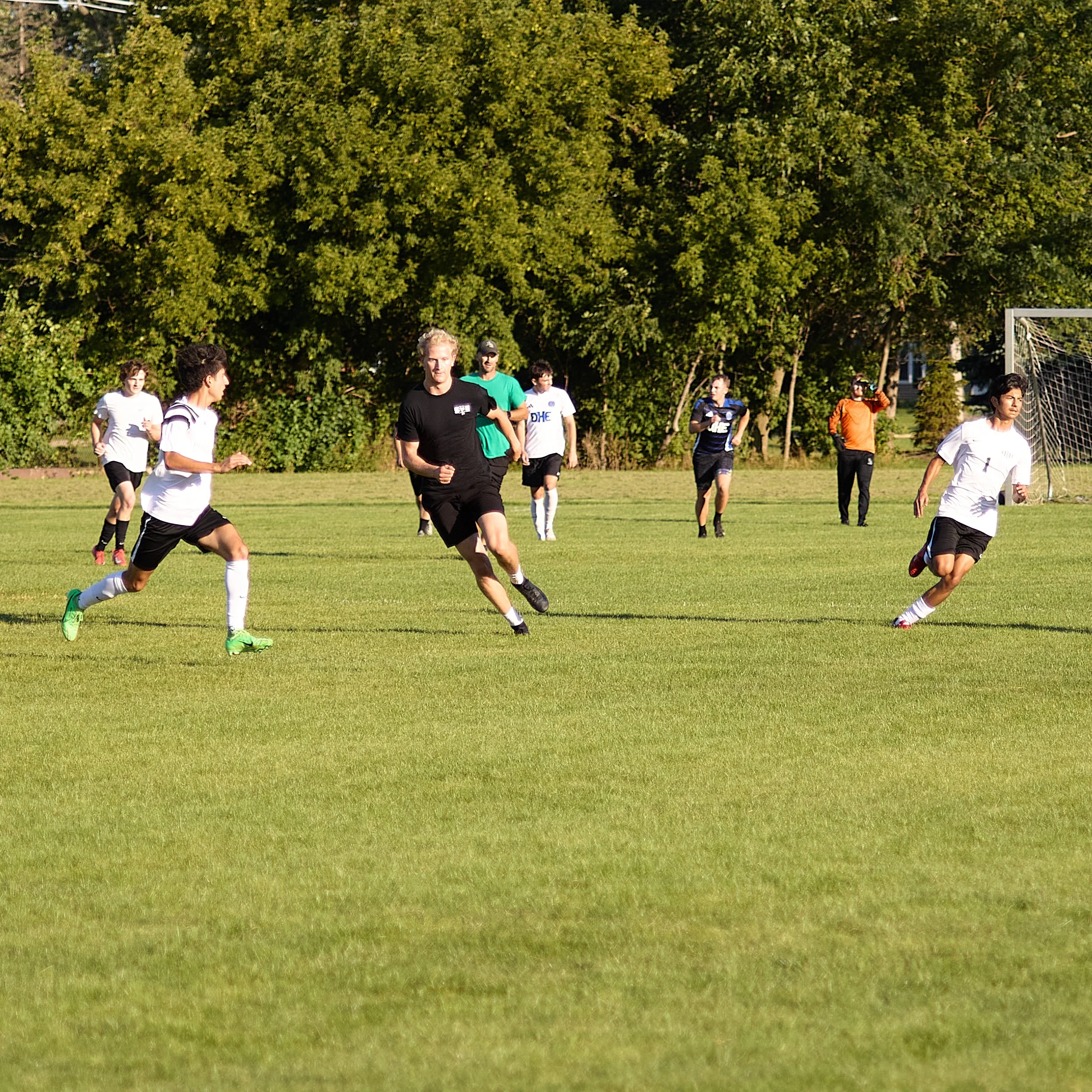 BR Alumni Soccer 26 2.jpg