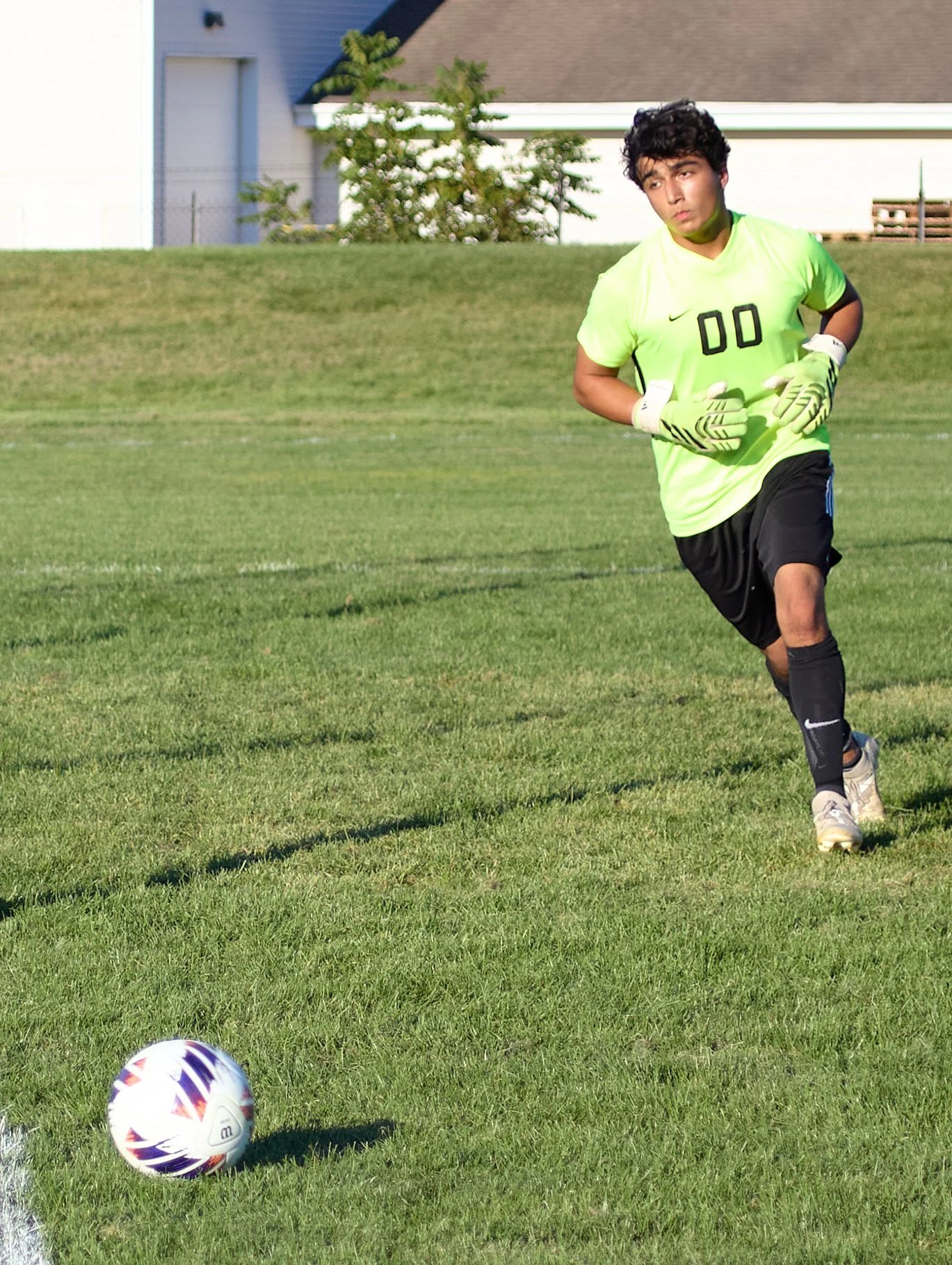 BR Alumni Soccer 26 17.jpg