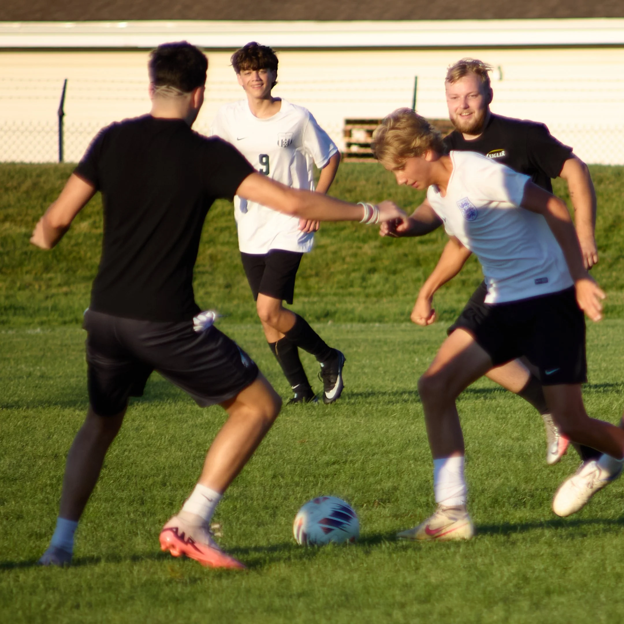 BR Alumni Soccer 26 83.jpg