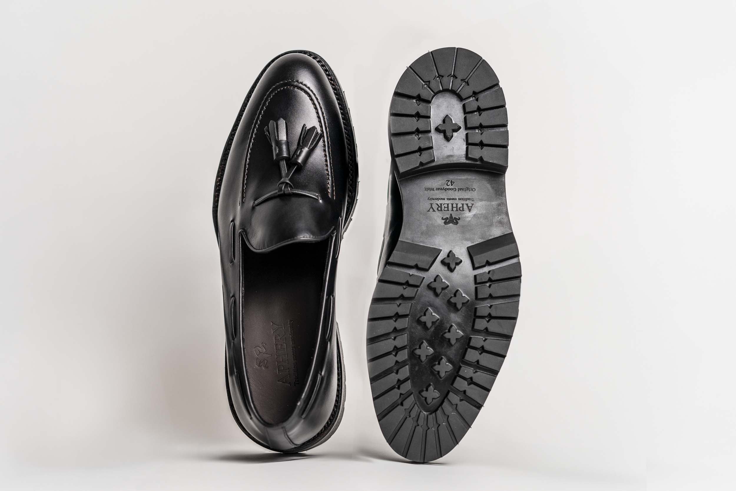 John (Tassel Loafer)