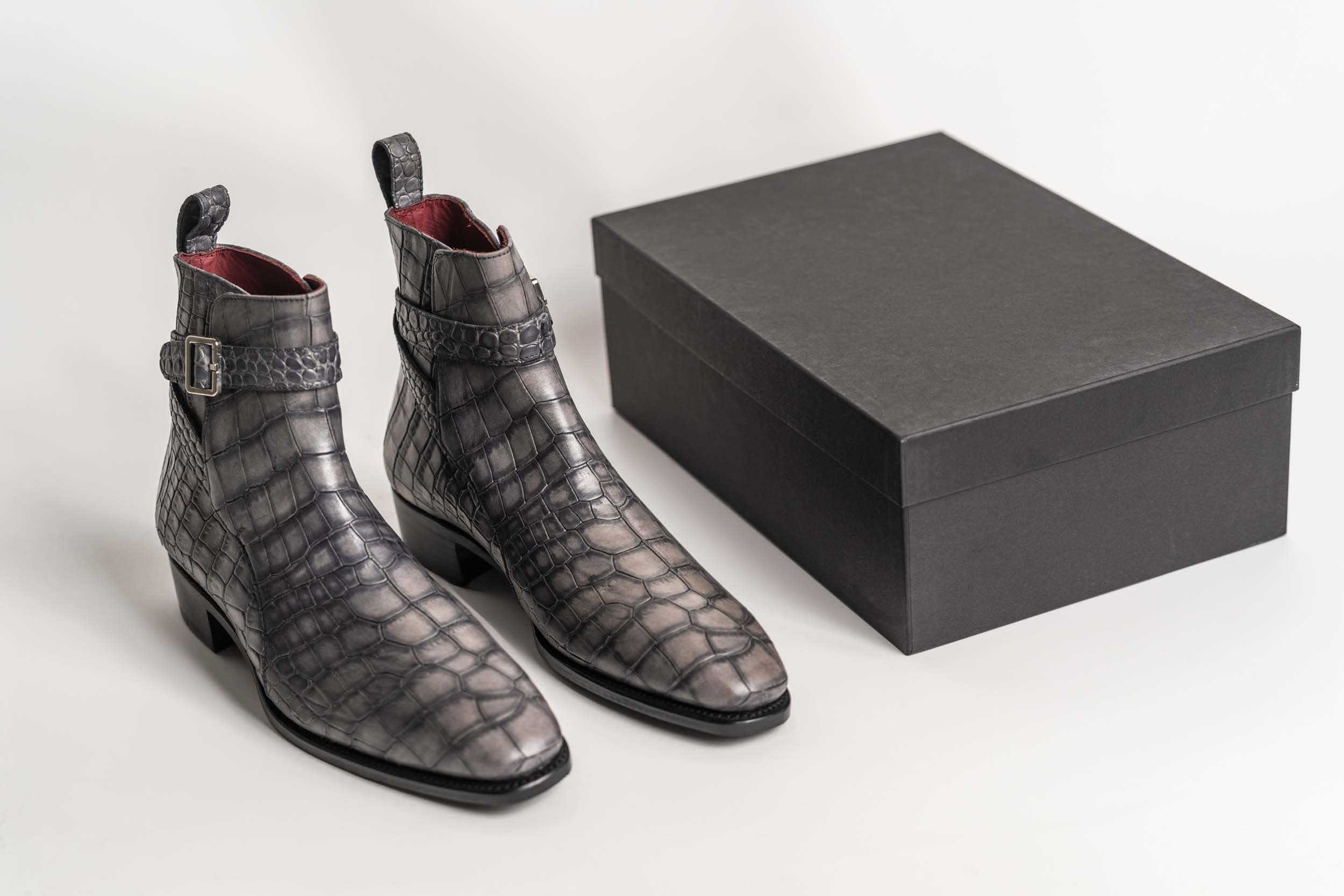 Grey Croco buckel Boots (6).jpg