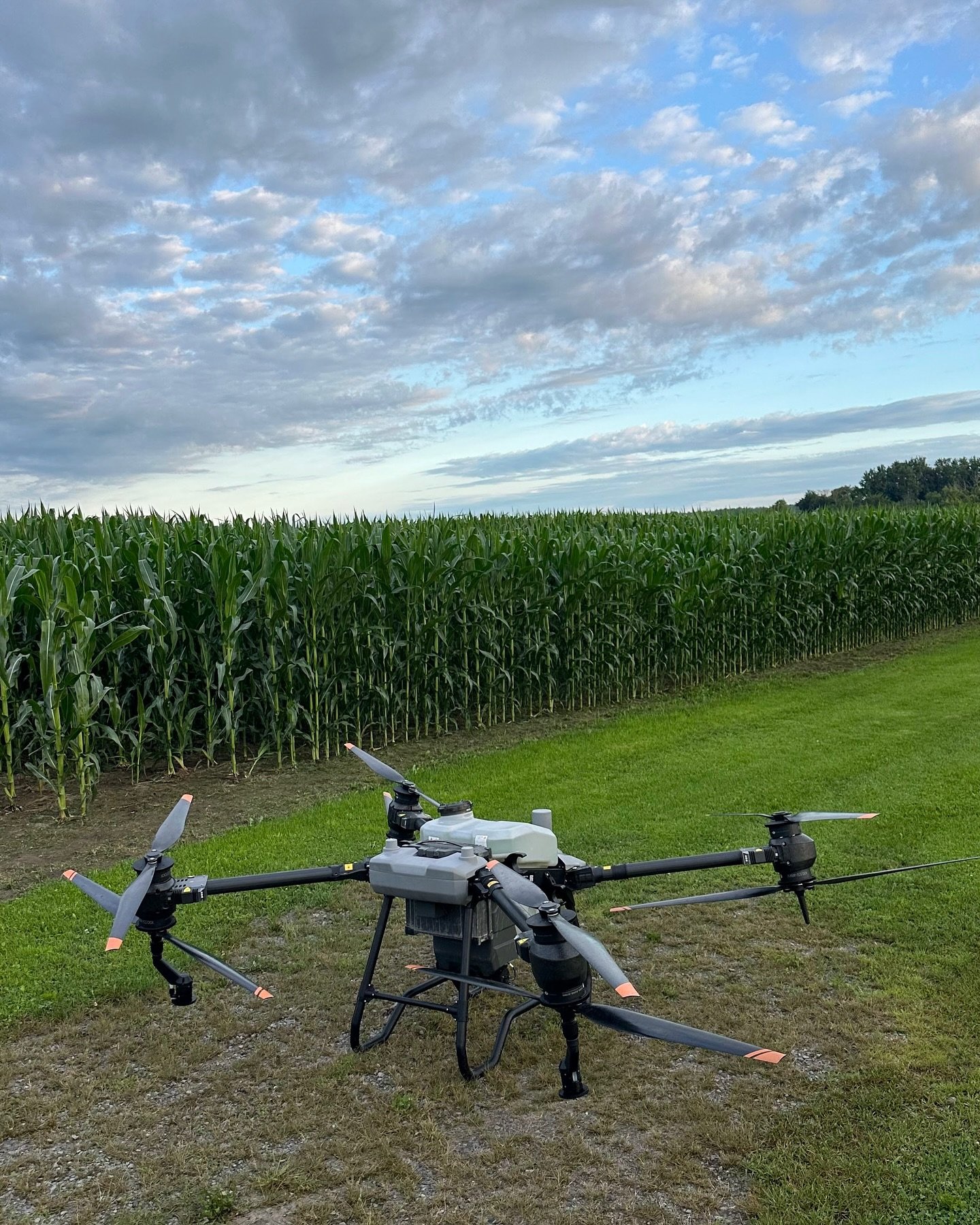 We hope that everyone enjoyed their weekend! 

Reminder to get in contact with us ASAP for cover crop application for end of August into September. We are already looking really busy! 

&bull;&bull;&bull;&bull;&bull;&bull;

#djiagrast40 #agricultured