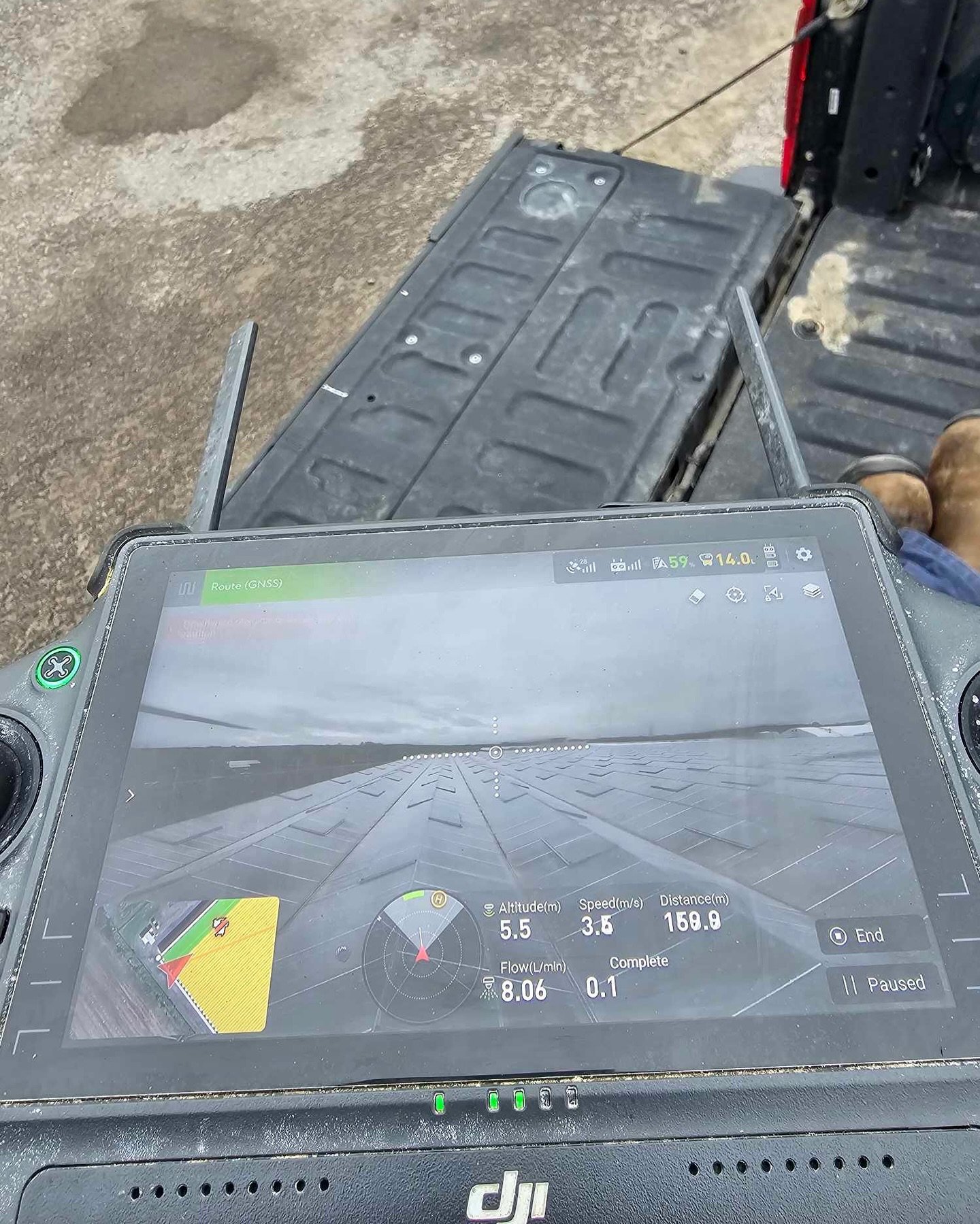 Big day spraying solvent on greenhouses with @dronespray, in Quebec.

We always appreciate working with and learning from them!

#dronespraying #agriculturedronespraying #djiagrast40 #canadianagriculture #ontarioagriculture