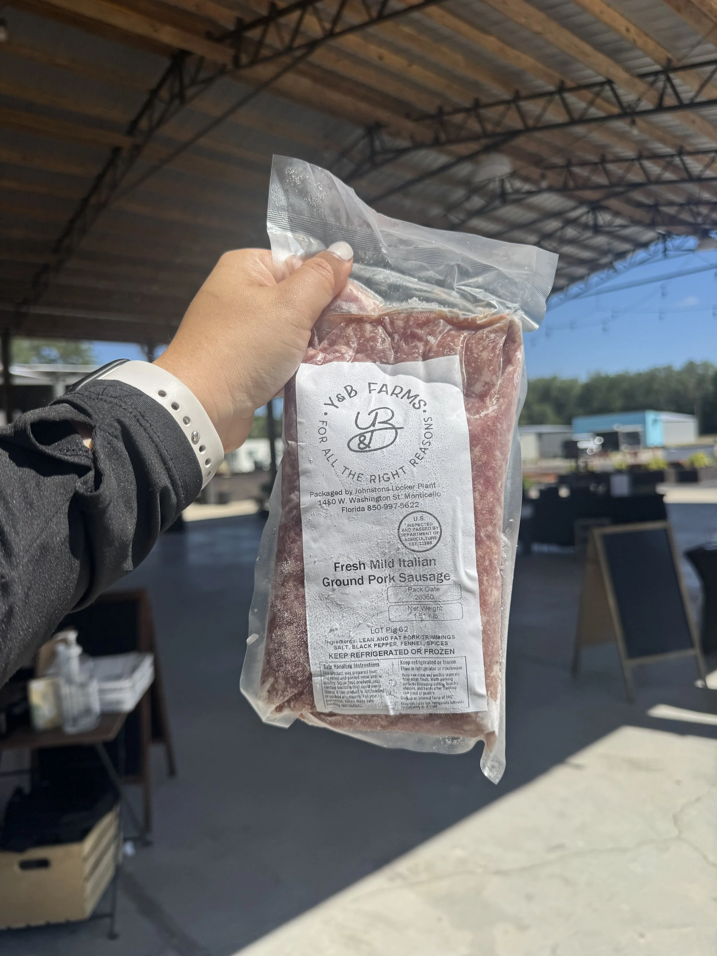 Pasture-raised fresh mild Italian ground pork sausage from Y&B Farms, USDA-inspected and vacuum-sealed.