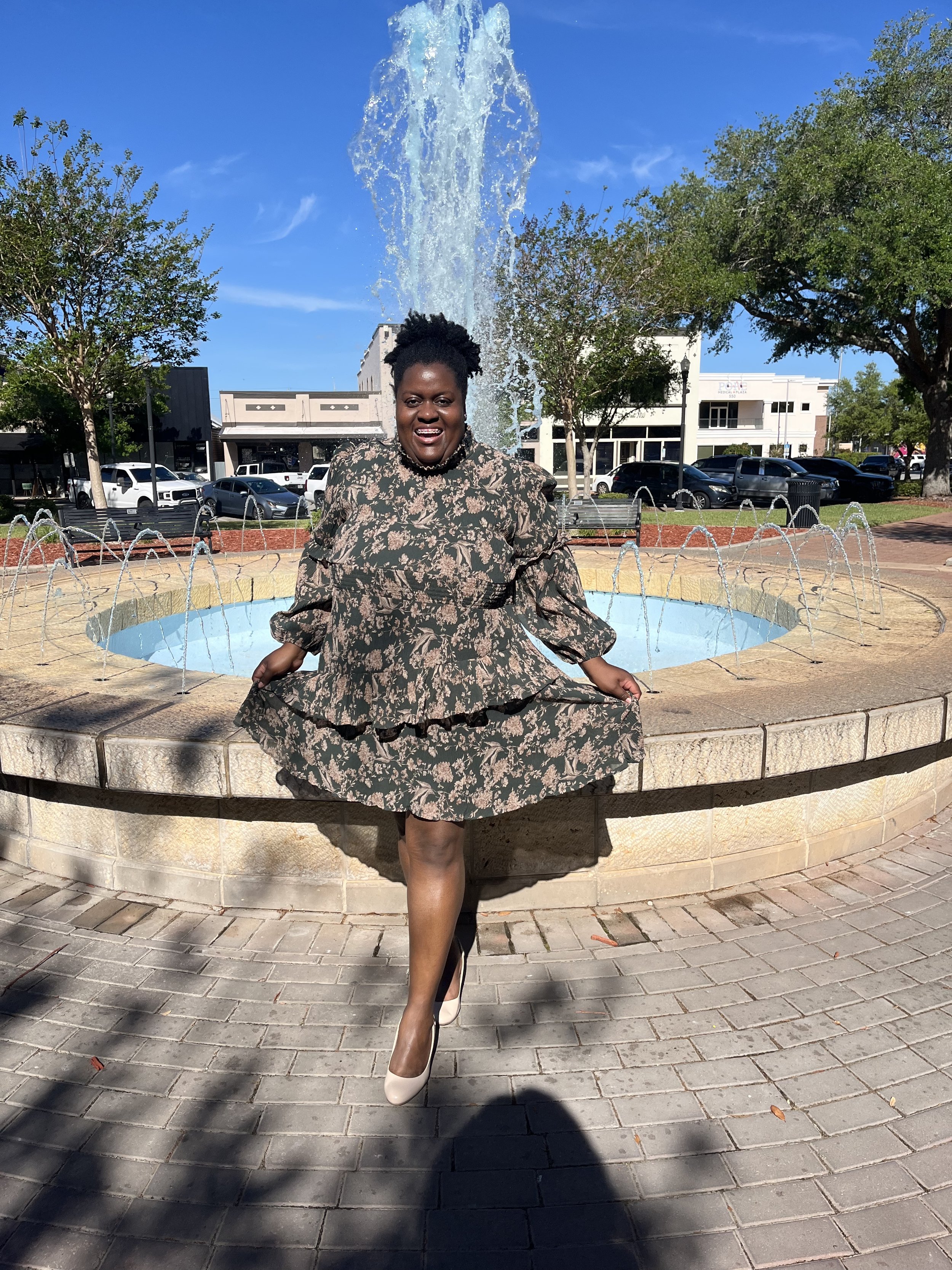 Green Ruffle Dress 2.JPG