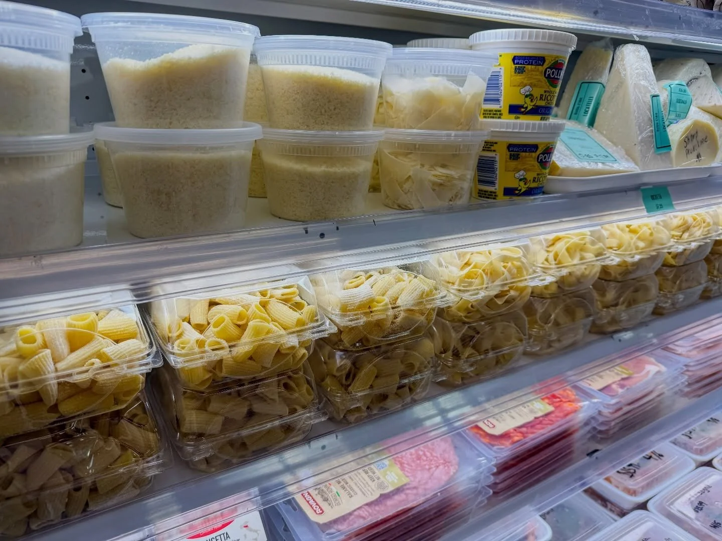 Fresh pasta. Made in-house. Ready for your kitchen.

We&rsquo;re now making rigatoni, tagliatelle, and fettuccine by hand at Buon Cibo &ndash; and you can take it home tonight.

Drop it in boiling water. 3 to 4 minutes. That&rsquo;s it. Silky, tender