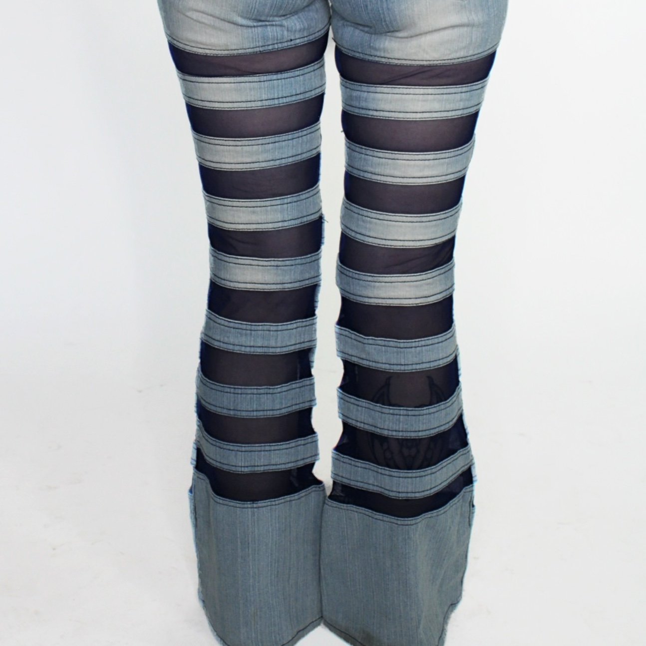 Le More Jeans 2 Square.jpg
