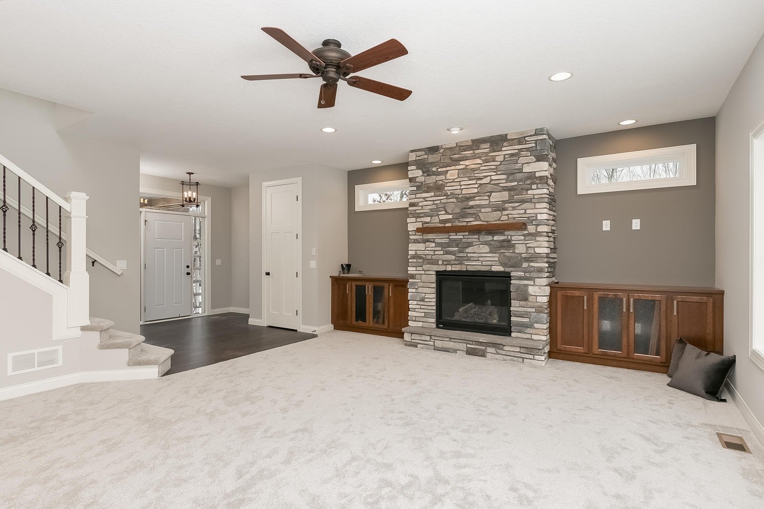 17146 Rendova St NE Ham Lake-large-006-22-Living Room-1500x1000-72dpi.jpg