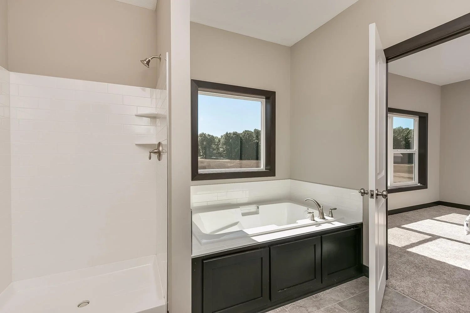3924 193rd Lane NW Oak Grove-large-019-19-Master Bathroom-1500x1000-72dpi.jpg