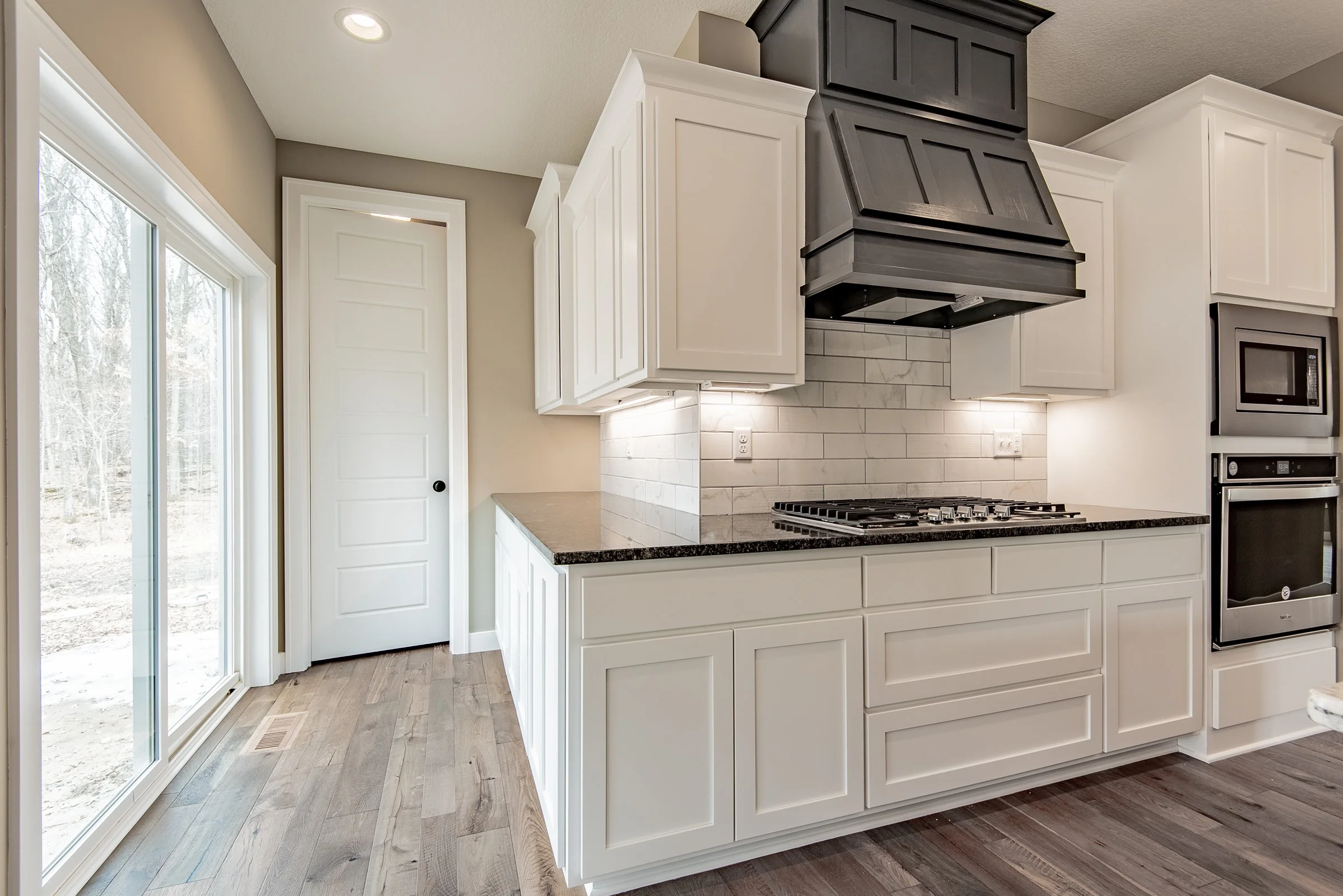 14248 Packard St NE-23.jpg