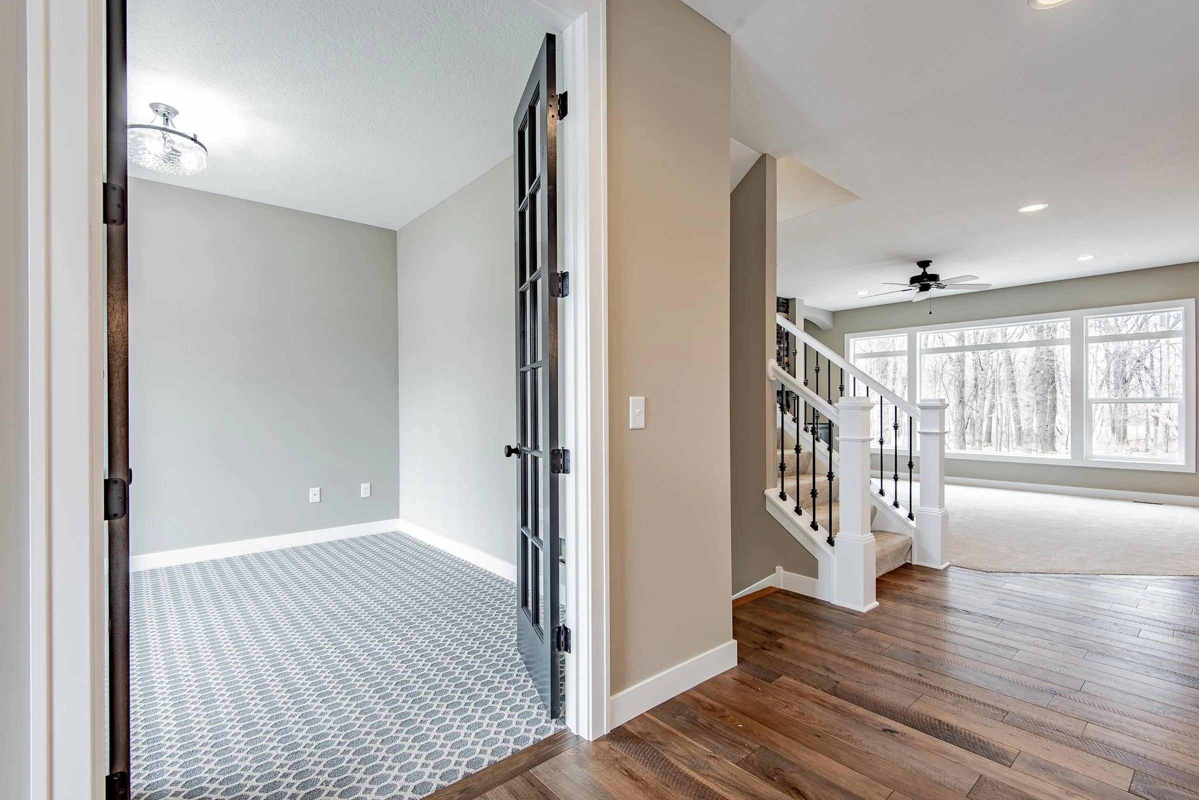 14248 Packard St NE-11.jpg