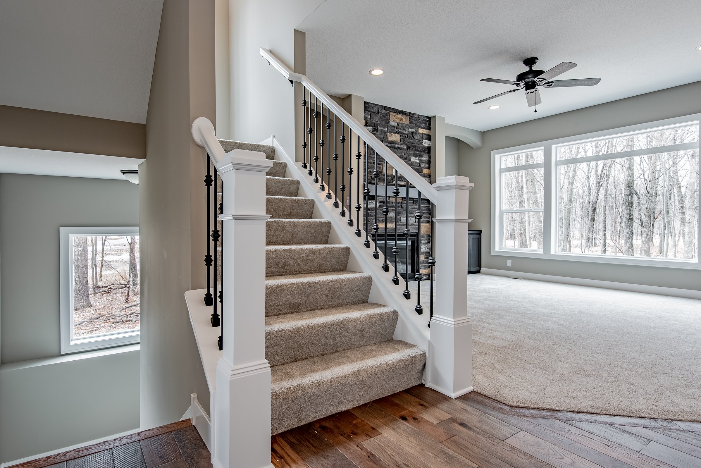14248 Packard St NE-41.jpg