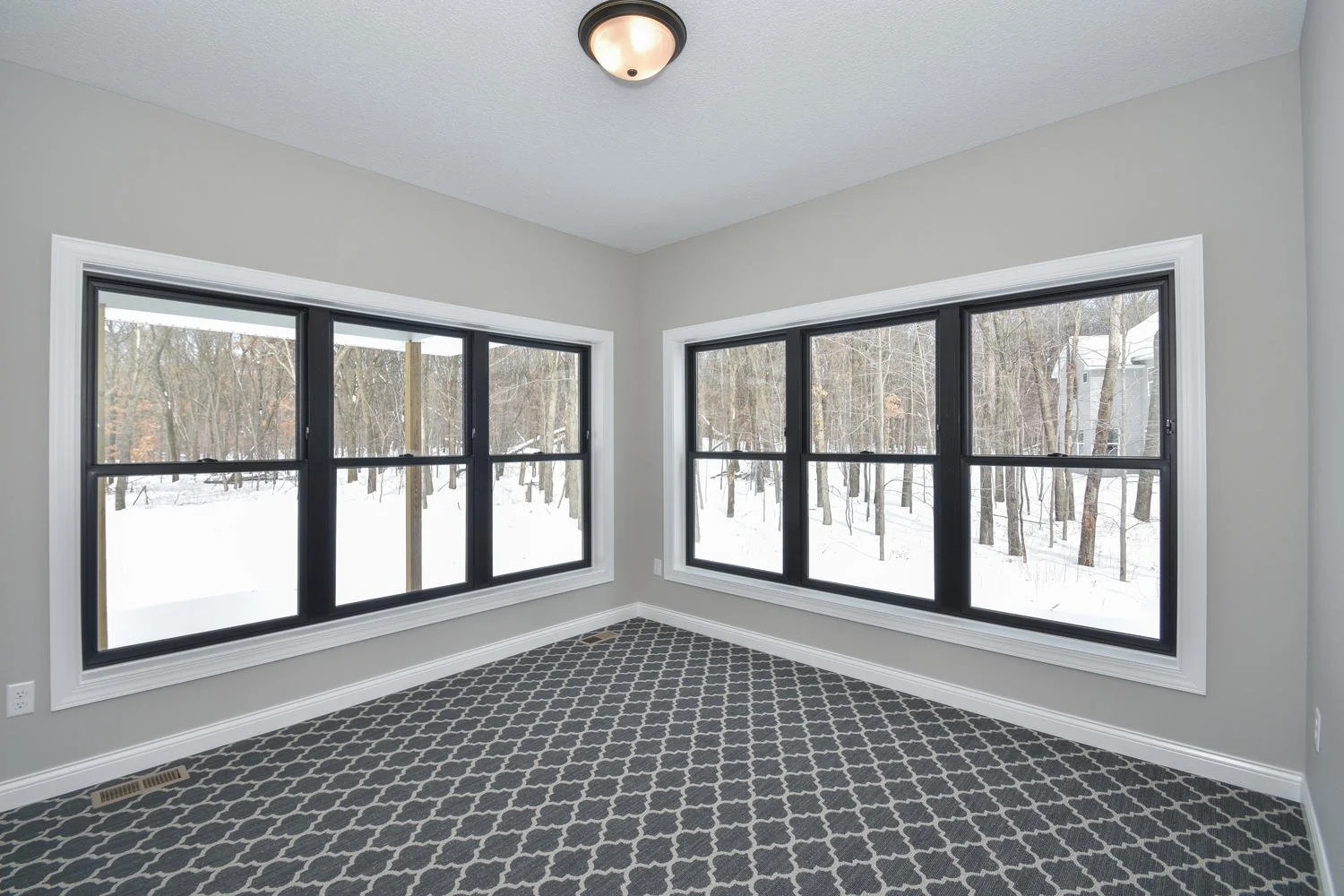 14228 Packard St NE Ham Lake-large-016-19-Study-1500x1000-72dpi.jpg