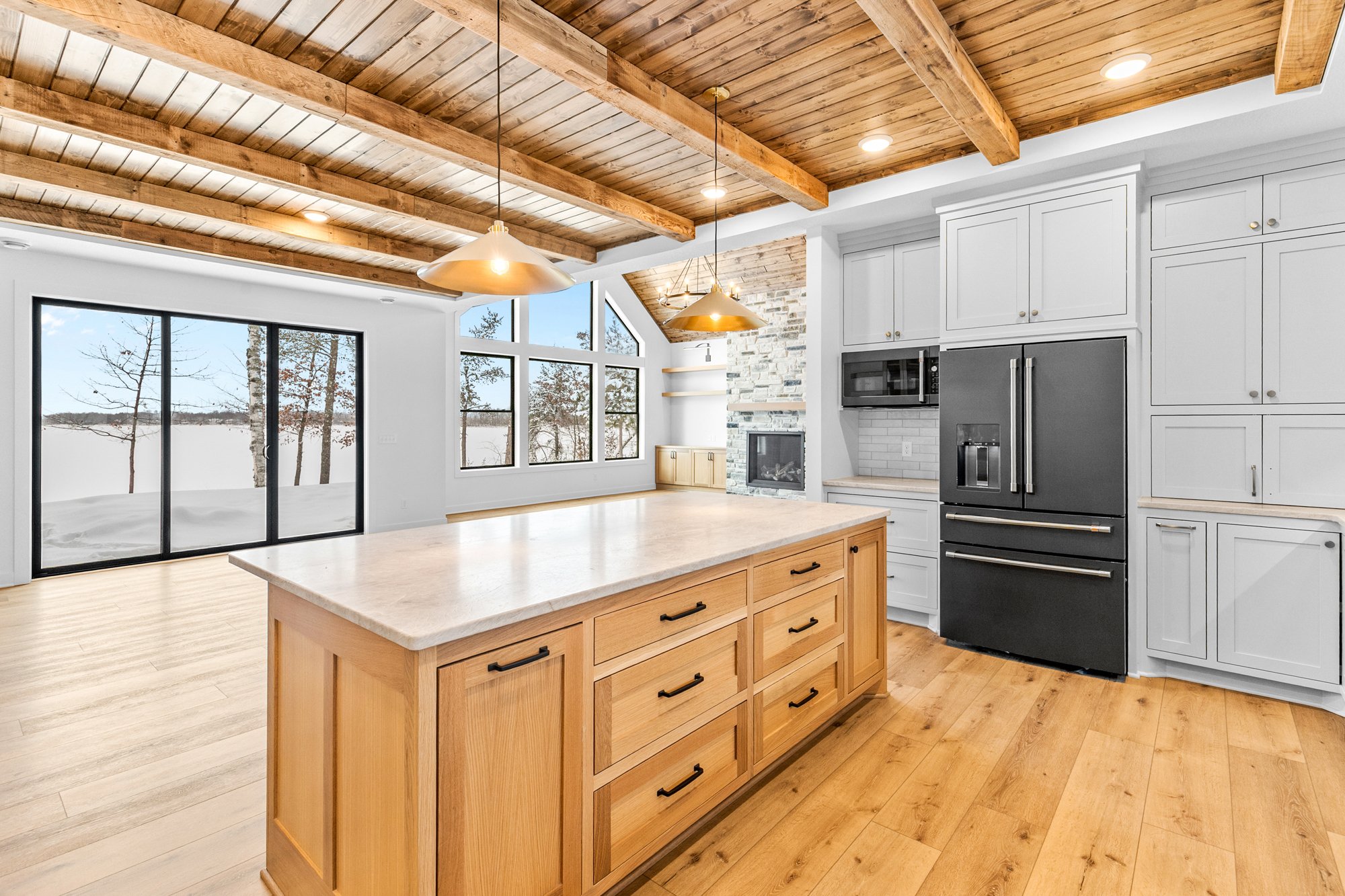 Custom cabin lake home builder in Minnesota