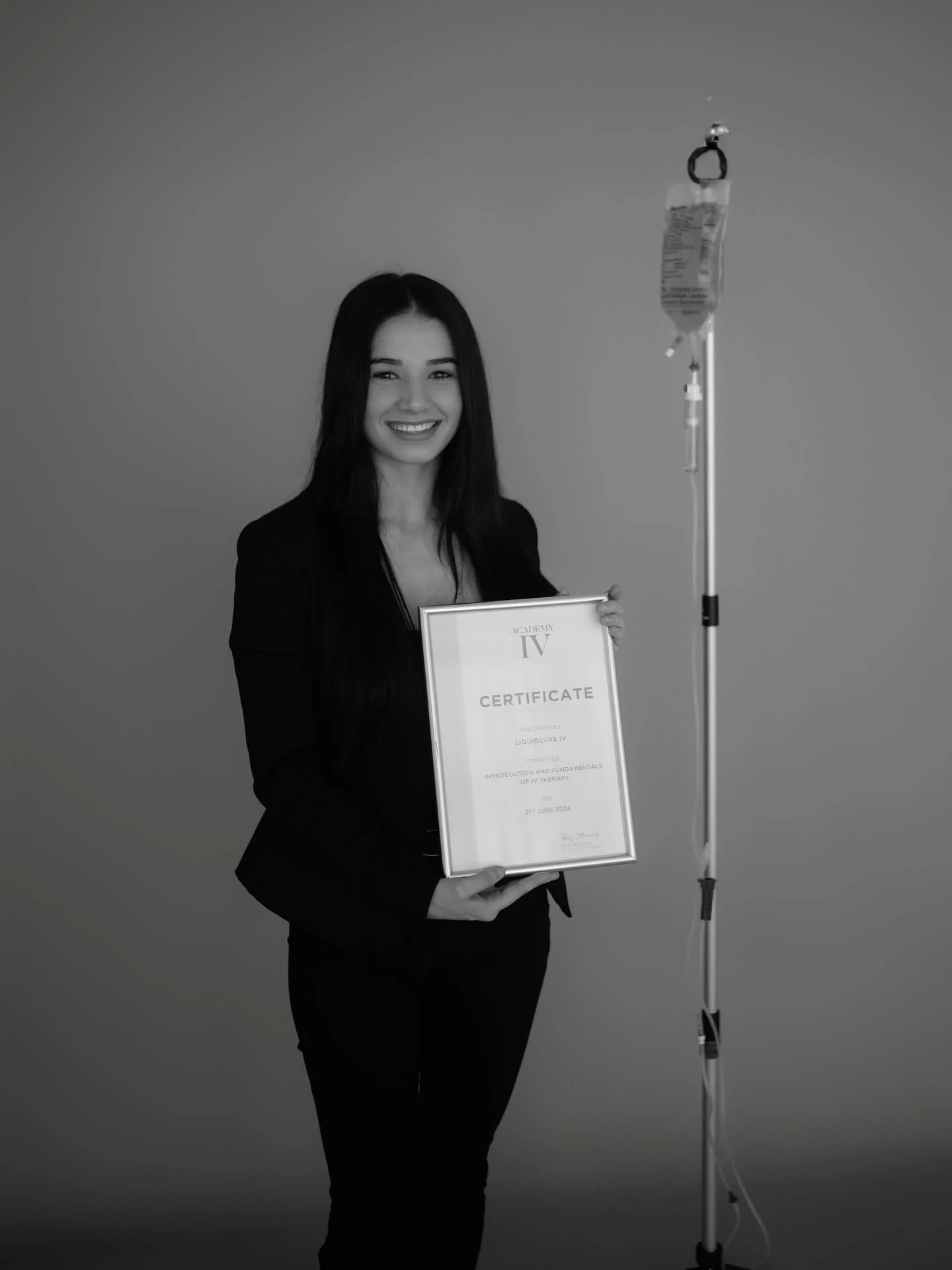 We&rsquo;re pressing pause&hellip; for love! 💍✨

After a huge first year of LiquidLuxe IV - meeting so many beautiful people prioritising their health and teaming up with local legends - it&rsquo;s time for a little R&amp;R (and a wedding + honeymoo