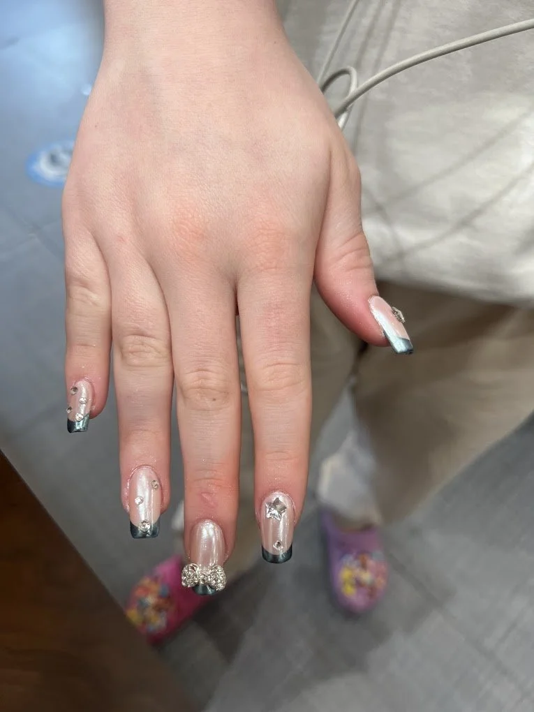 #nailsalon #oceanblue #oceanbluenailandspa #oceanbluenails #oceanbluenailspa #nailsalonnearme #oceanbluenailsalon #oceanbluenailandspanewyork #oceanbluenail #nailschelseanyc #nailsalonchelseanyc #blueoceannailspa #nailsalonchelsea #oceannails #chelse