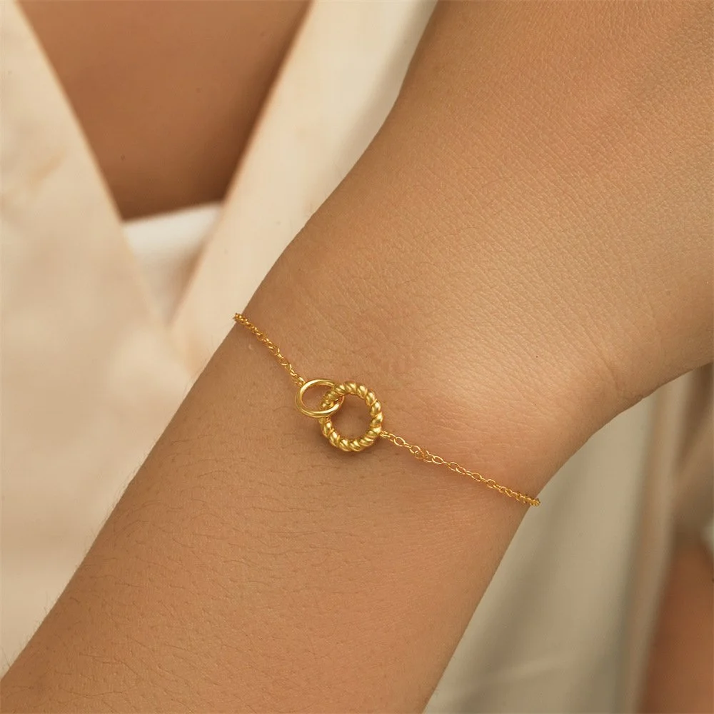 Knot Bracelet