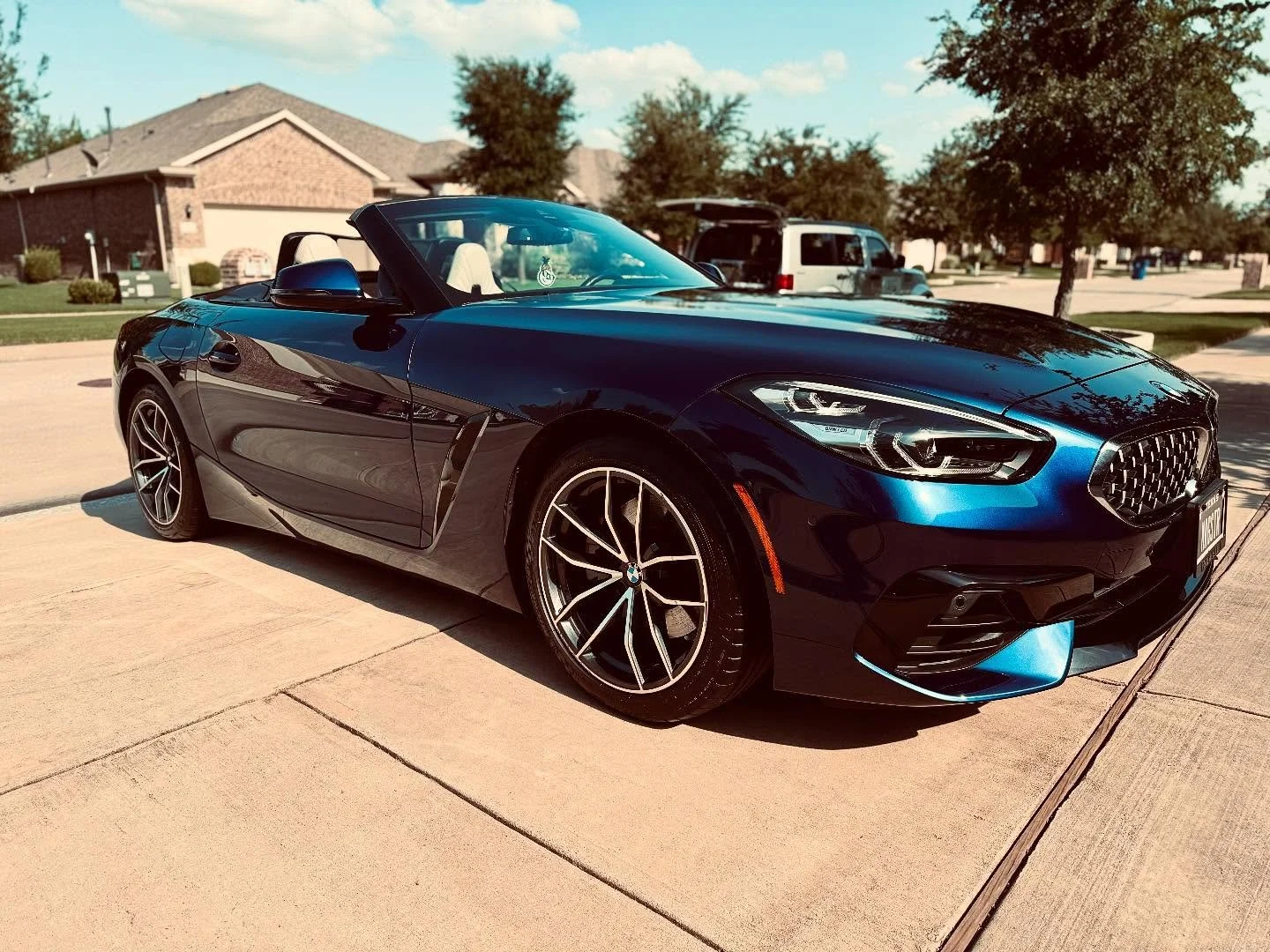 ‼️Swirl marks removed by our One-Step Paint Correction and cleaned out by our Full Detail package‼️ Book your next appointment with us at Aguilarmobiledetailing.com‼️
#friscolakes #dfw #Satisfying #AutoDetail #cardetailing #Detailing #CarCare #Deep